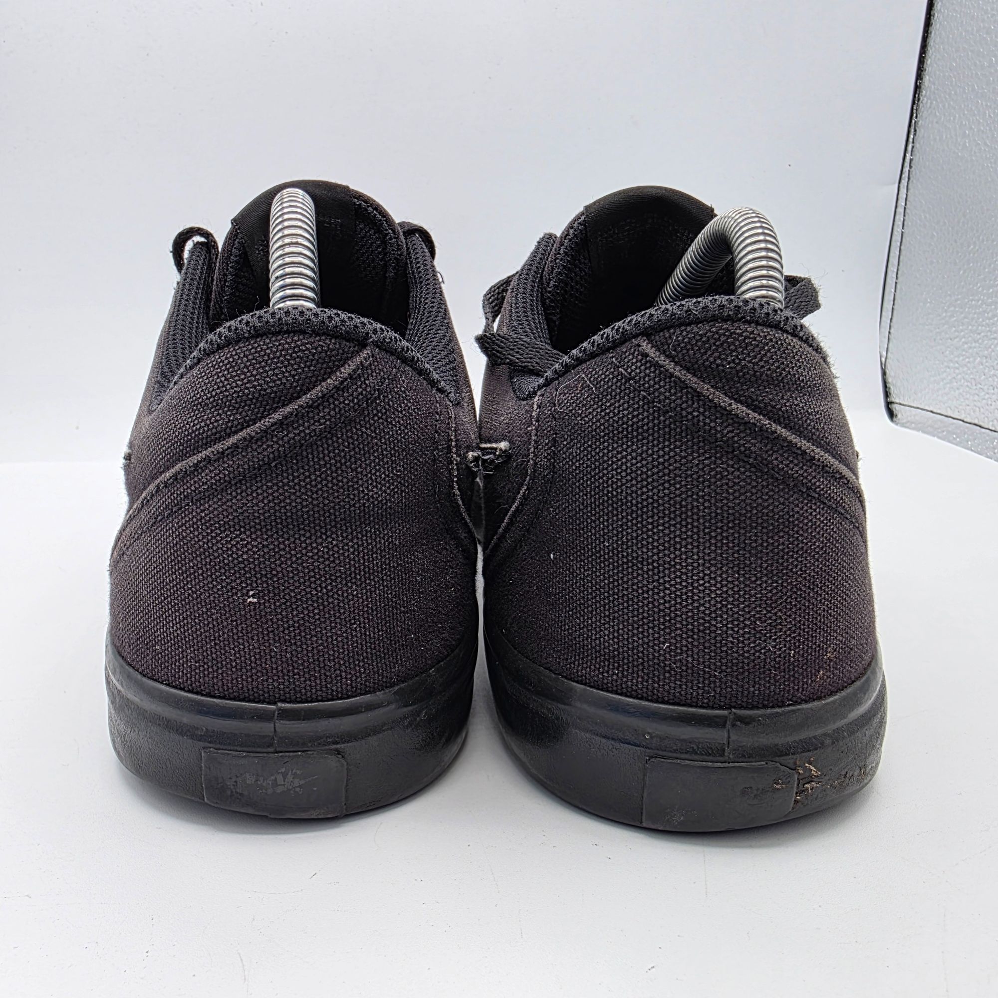 Nike Nike SB Check Solarsoft Mens Size 9.5 Triple Black Sneaker S Size US 9.5 / EU 42-43 - 5 Thumbnail
