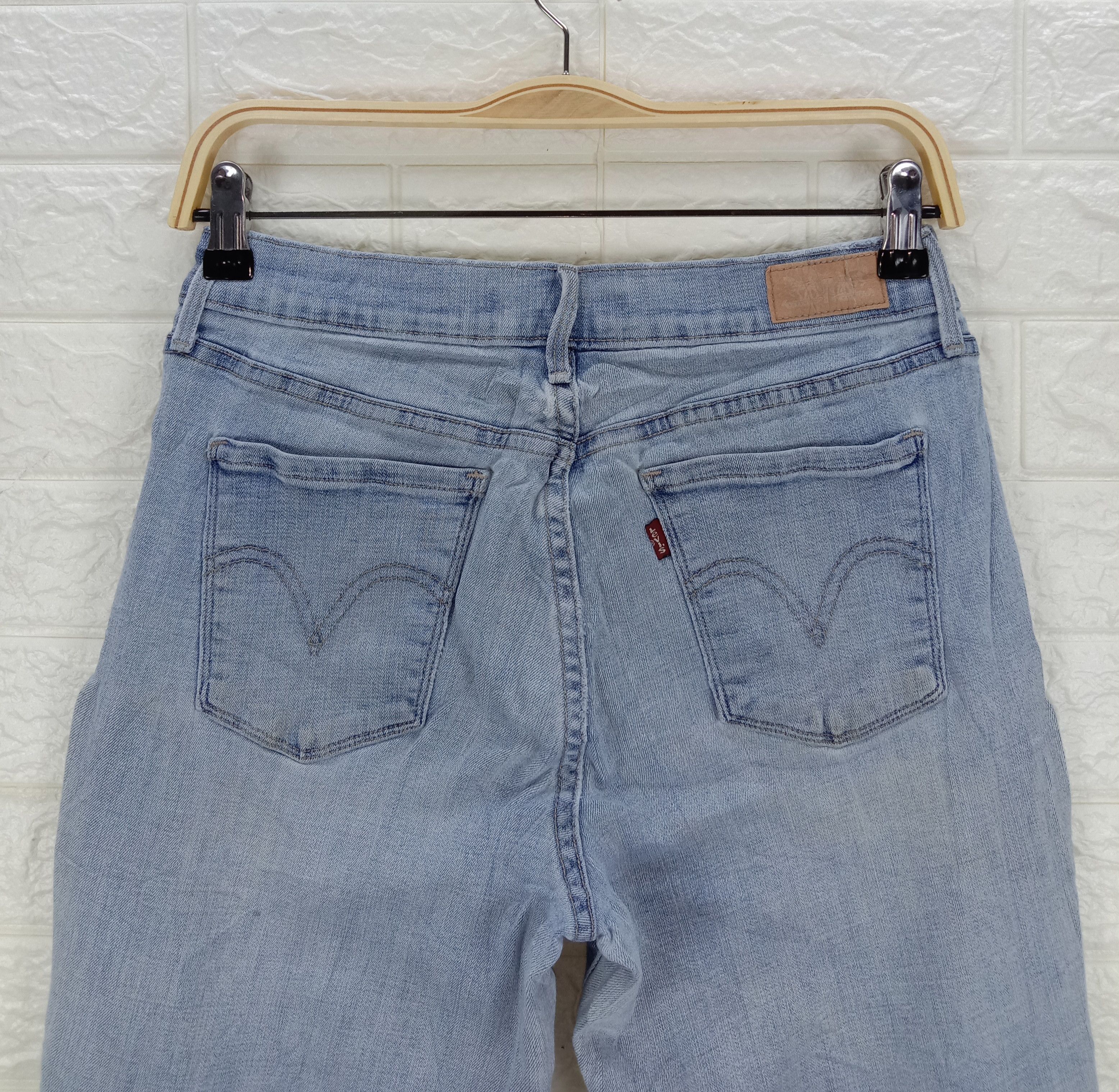 Levi's Vintage Levi's 505 Light Wash Jeans Straight Leg Denim Size 28" / US 6 / IT 42 - 6 Thumbnail
