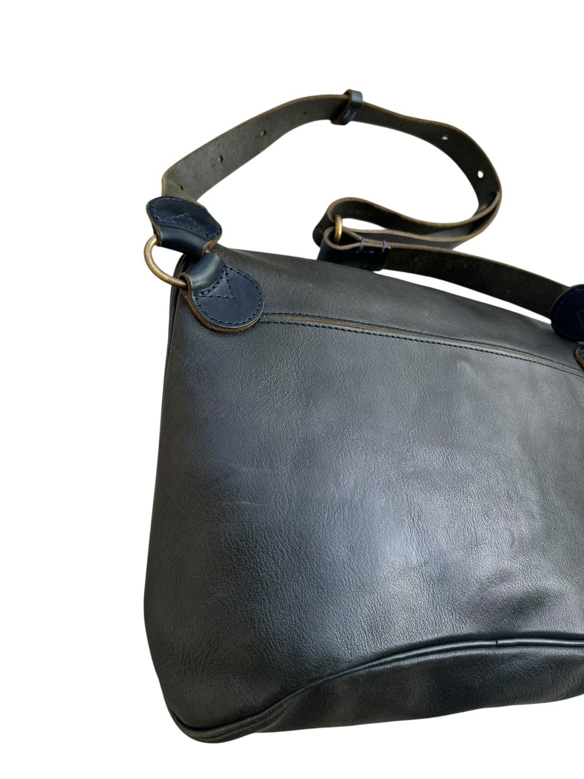 Freewheelers SLOW Japan Patina Olive Green Leather Messenger Bag Size ONE SIZE - 10 Thumbnail