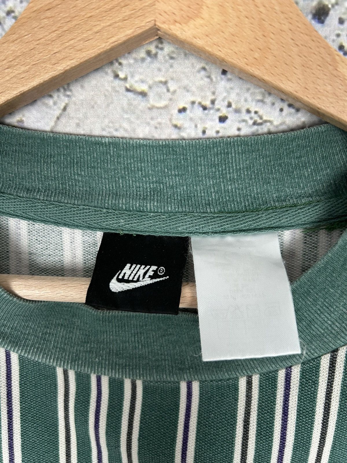Nike Vintage Nike Oregon 90s Stripe Tee Ultra Rare Hype Rap Skate Size US XL / EU 56 / 4 - 6 Thumbnail