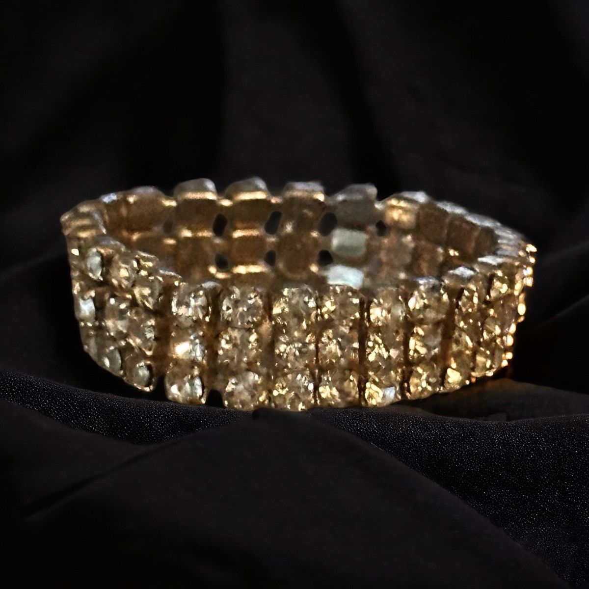 Vintage Vintage rhinestone tennis ring Size ONE SIZE - 1 Thumbnail