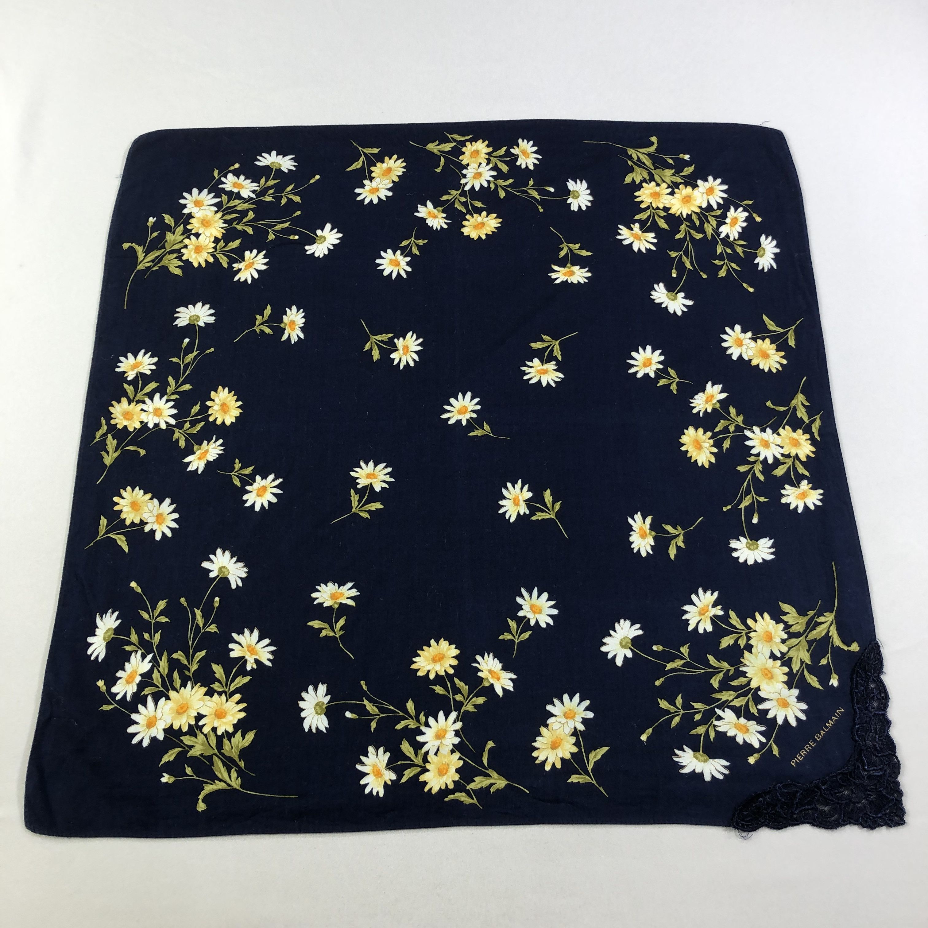 Pierre Balmain Pierre Balmain Floral Handkerchief Neckerchief Bandana H1992 Size ONE SIZE - 2 Thumbnail