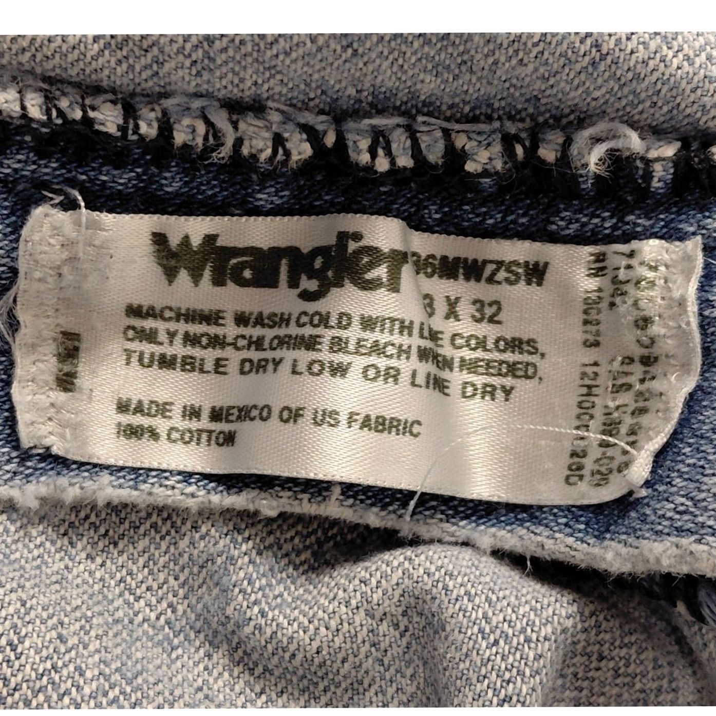 Wrangler Wrangler Jeans Mens 36 x 32 Light Wash Fit Slim Solid Denim Size Size US 36 / EU 52 - 6 Thumbnail