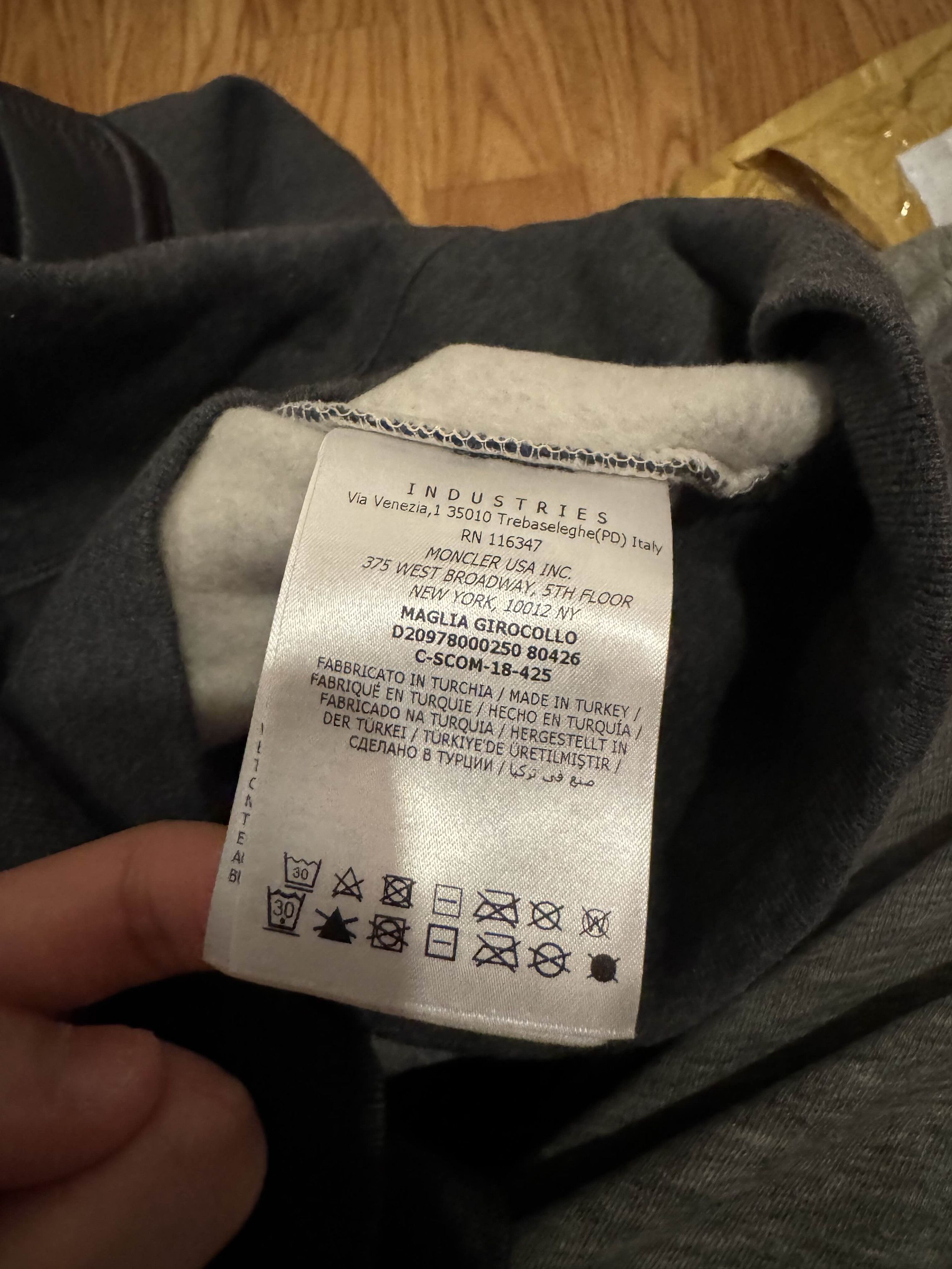 Moncler Moncler Grenoble Sweatshirt Size US L / EU 52-54 / 3 - 7 Thumbnail