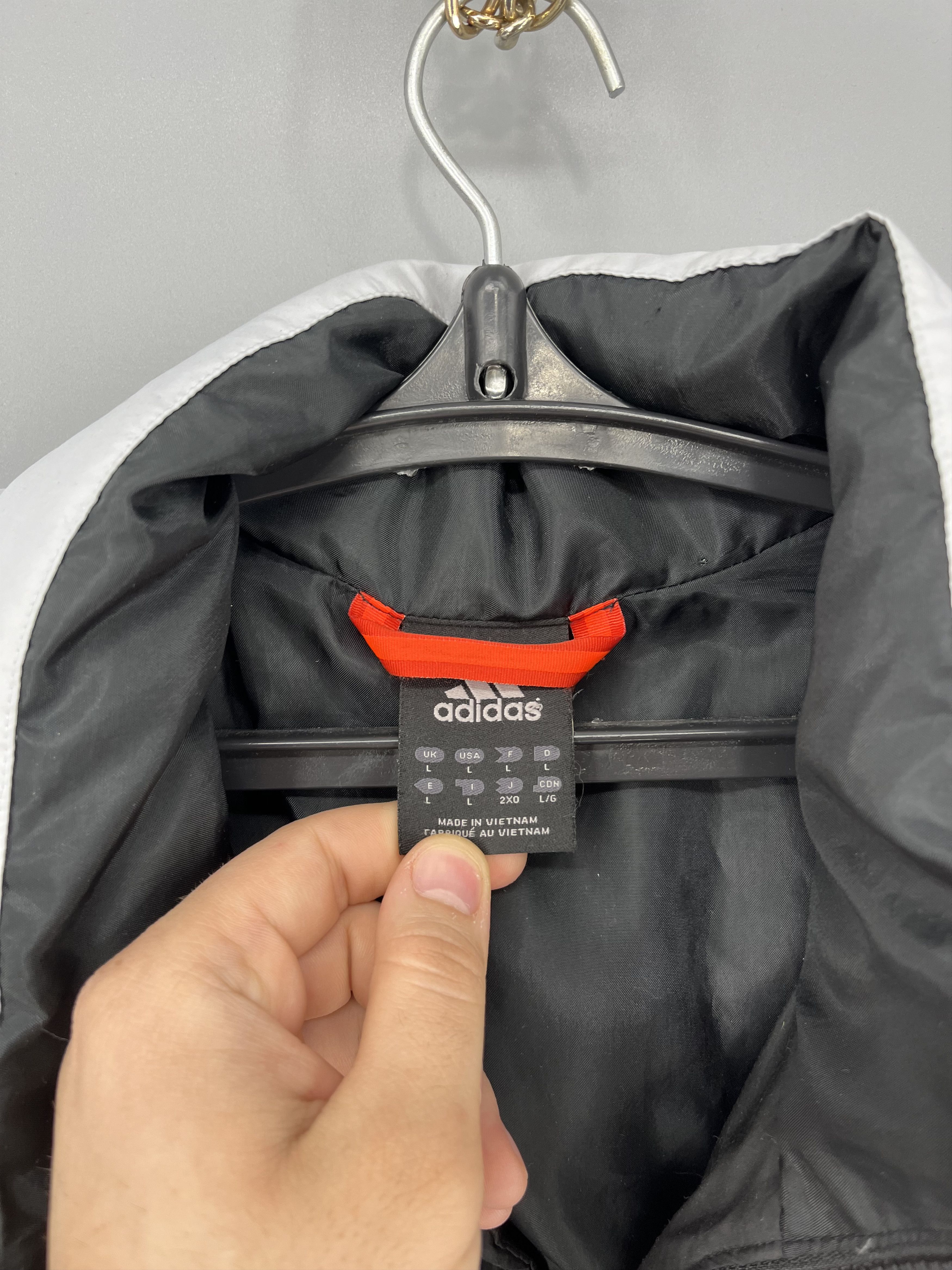 Adidas VINTAGE 🔥 STEALS🔥 Adidas puffer jacket ❗️ Streetwear Style Size US L / EU 52-54 / 3 - 10 Thumbnail