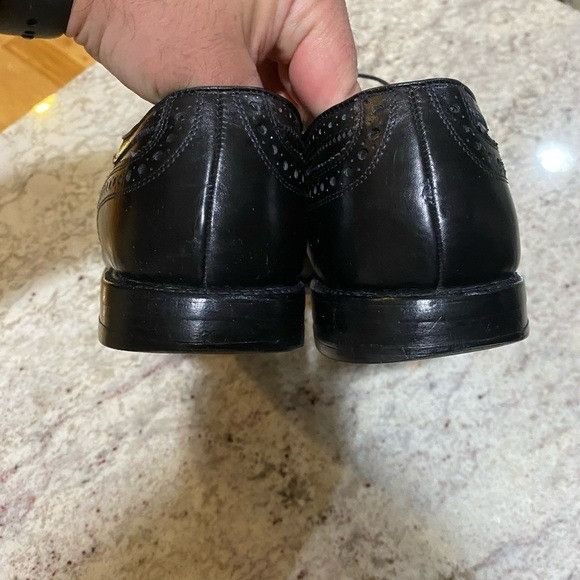 Allen Edmonds Allen‎ Edmonds Wingtips - Size 9 Size US 9 / EU 42 - 3 Thumbnail