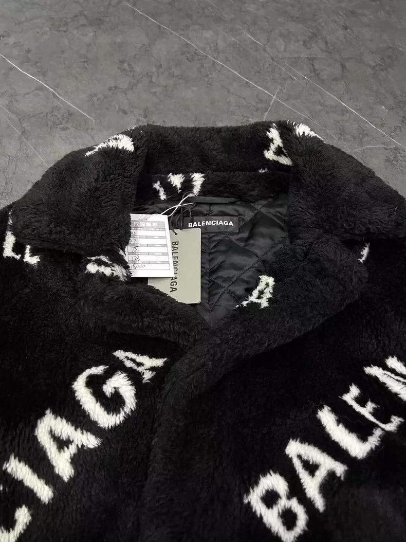 Balenciaga Balenciaga balenciaga teddy coat with logo print -2507 Size US L / EU 52-54 / 3 - 4 Thumbnail