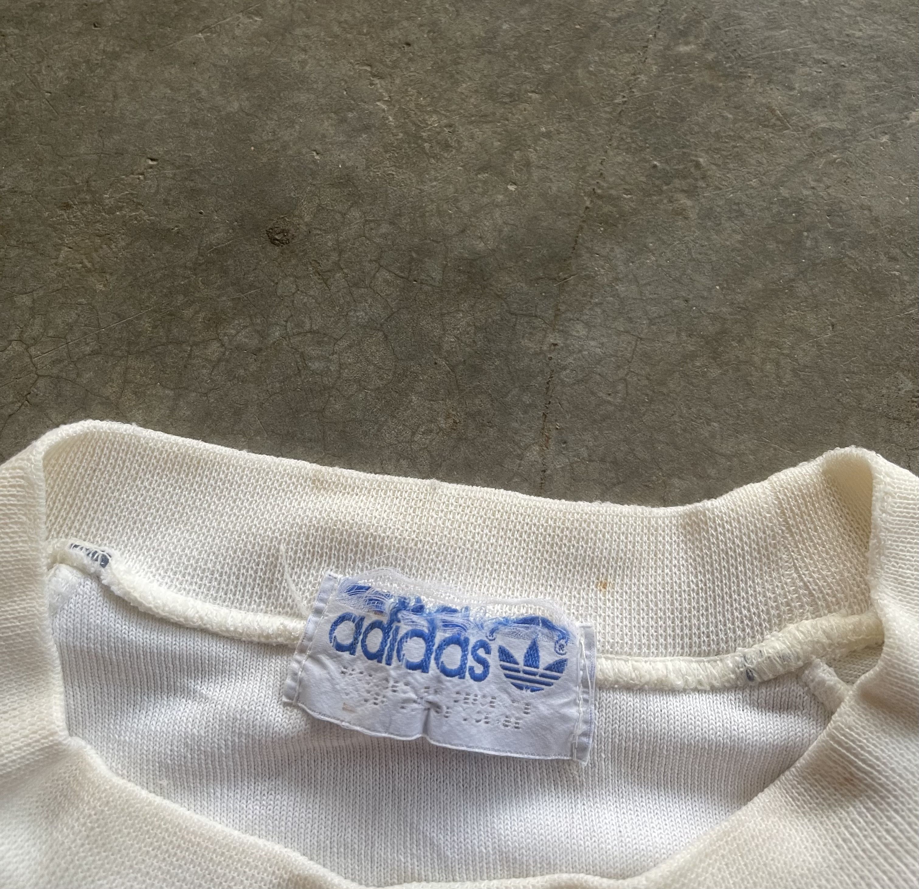 Adidas Adidas vintage Size US M / EU 48-50 / 2 - 2 Thumbnail