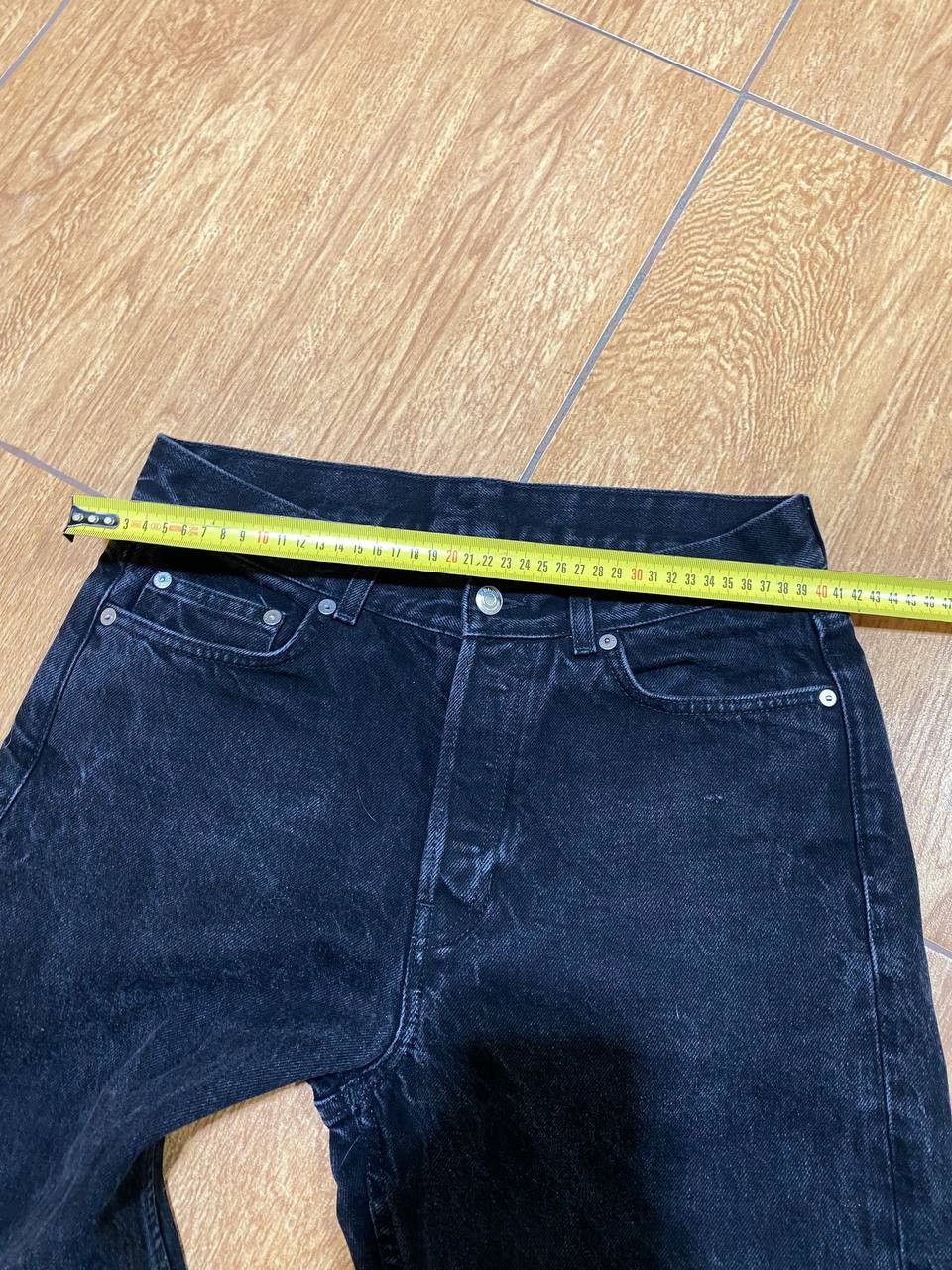 Arket ARKET Loose (Regular) Washed Black Jeans Men's Size US 28 / EU 44 - 13 Thumbnail
