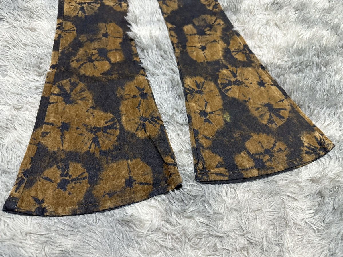 Le Grande Bleu (L.G.B.) 🔥Sick Y2K Body Noise Suede Tie Dye Laces Super Flared Pants Size US 26 / EU 42 - 3 Thumbnail