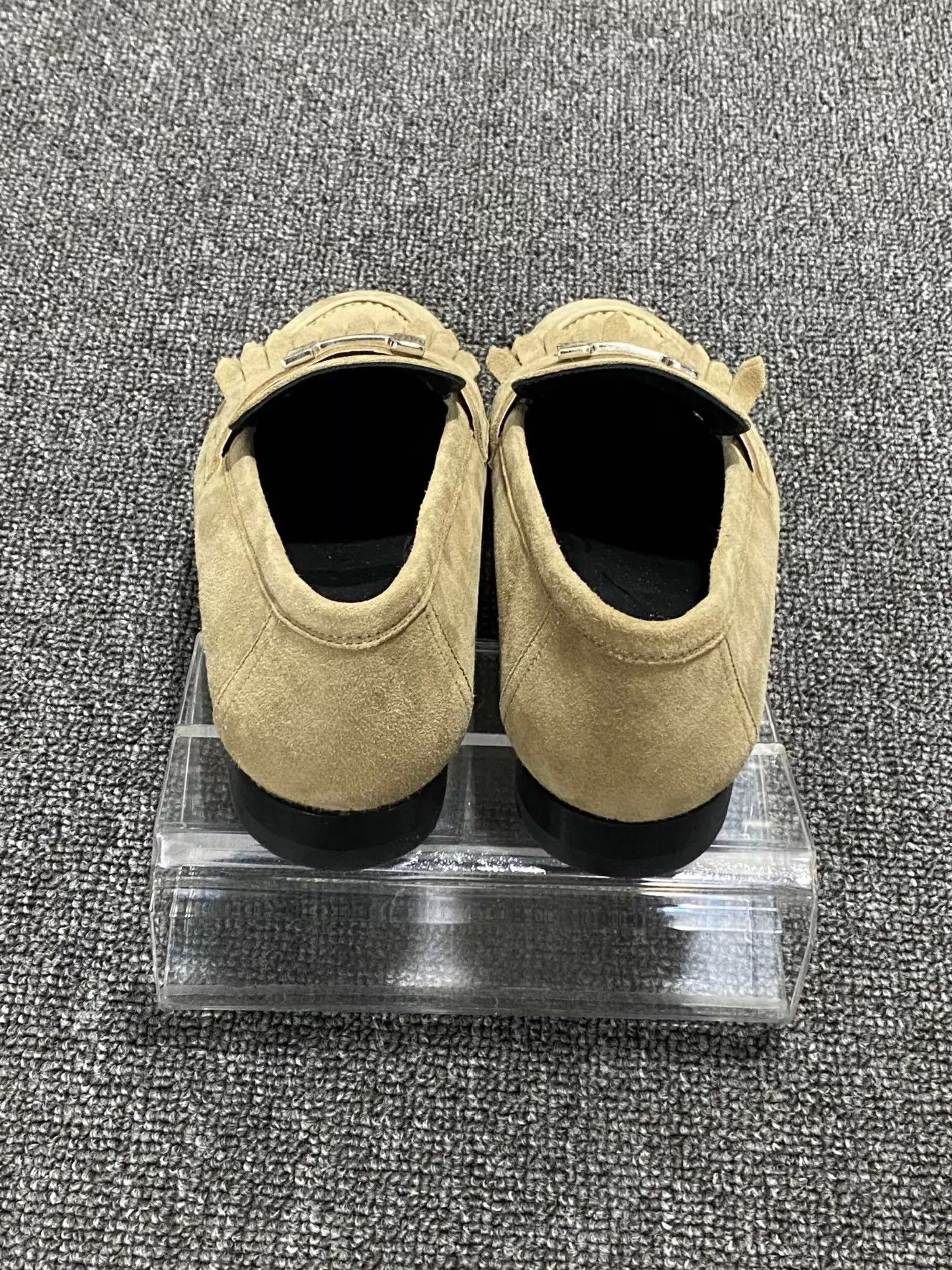 Hermes HERMES Suede Silver-tone Tassel Skate Shoes 35.5 Size US 4.5 / IT 34.5 - 5 Thumbnail