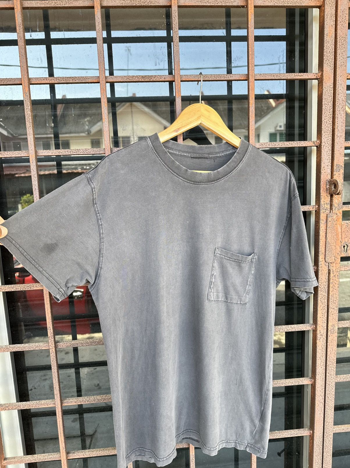 Vintage Sun Faded Thrashed Distressed ERD Grunge Size US L / EU 52-54 / 3 - 4 Thumbnail