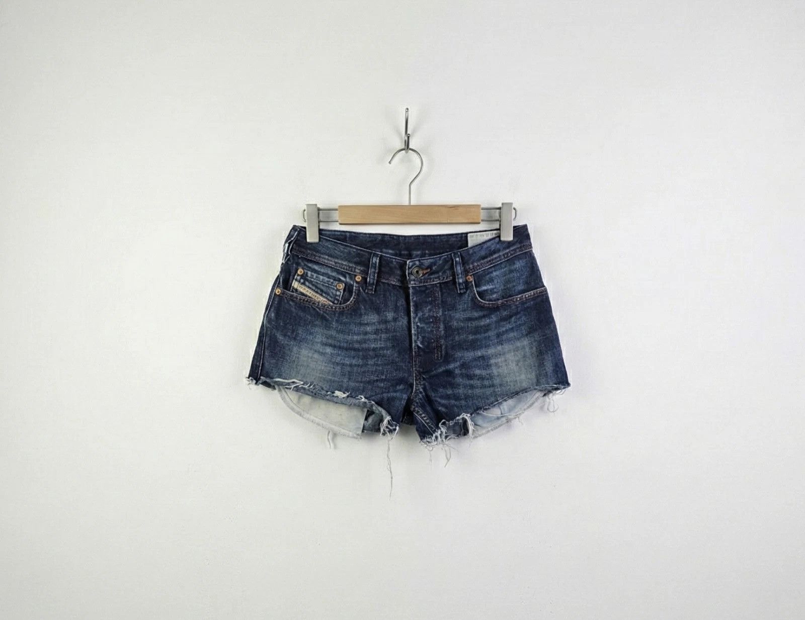 Disney Diesel Zathan Cutoff Raw Hem Mini Denim Shorts Blue W31 Size 31" - 1 Thumbnail