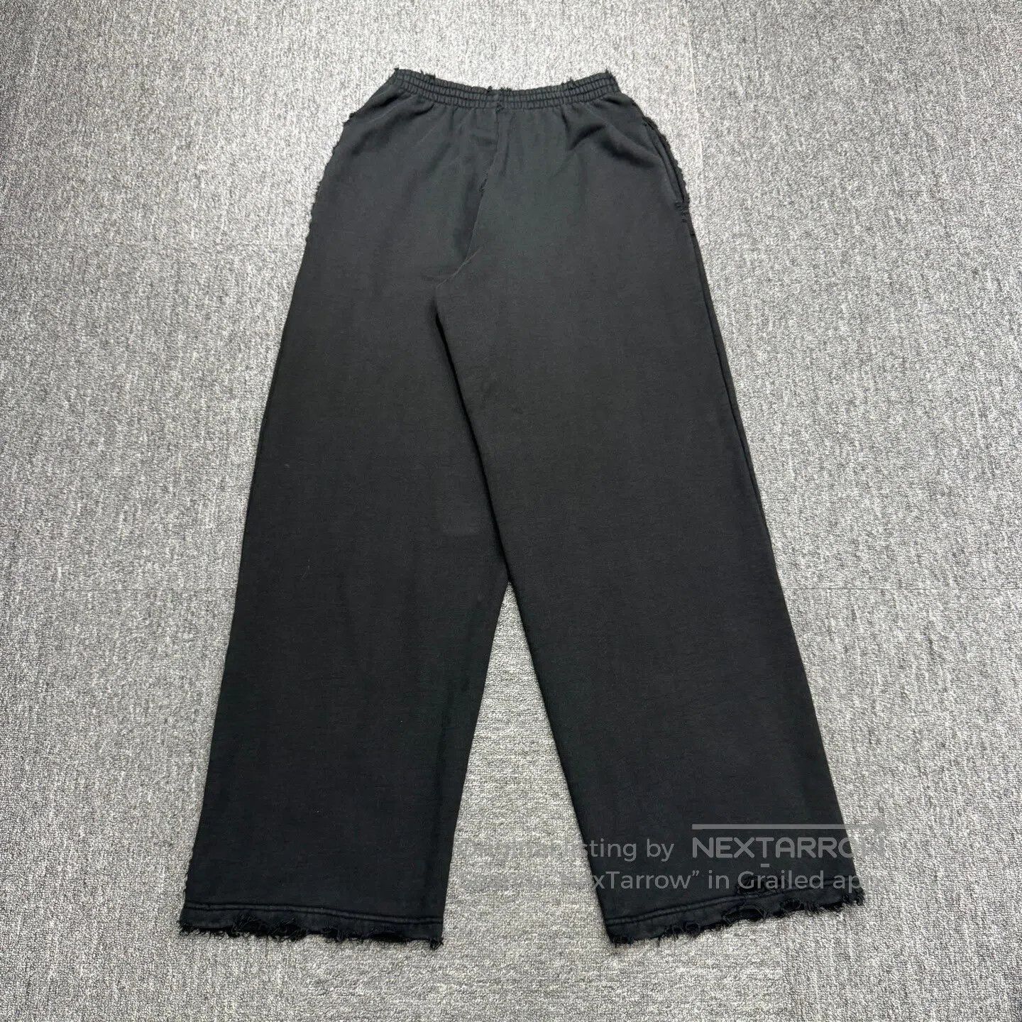 Balenciaga Balenciaga sizes Broad-leg casual pantsBroad-leg casual pan Size US 28 / EU 44 - 1 Thumbnail