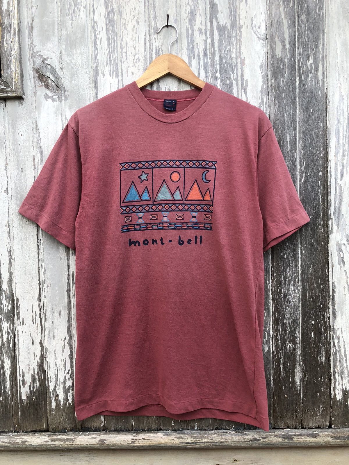 Japanese Brand × Montbell × Vintage Vintage Sunfaded 90s Mont~bell Tshirt Size US L / EU 52-54 / 3 - 3 Thumbnail