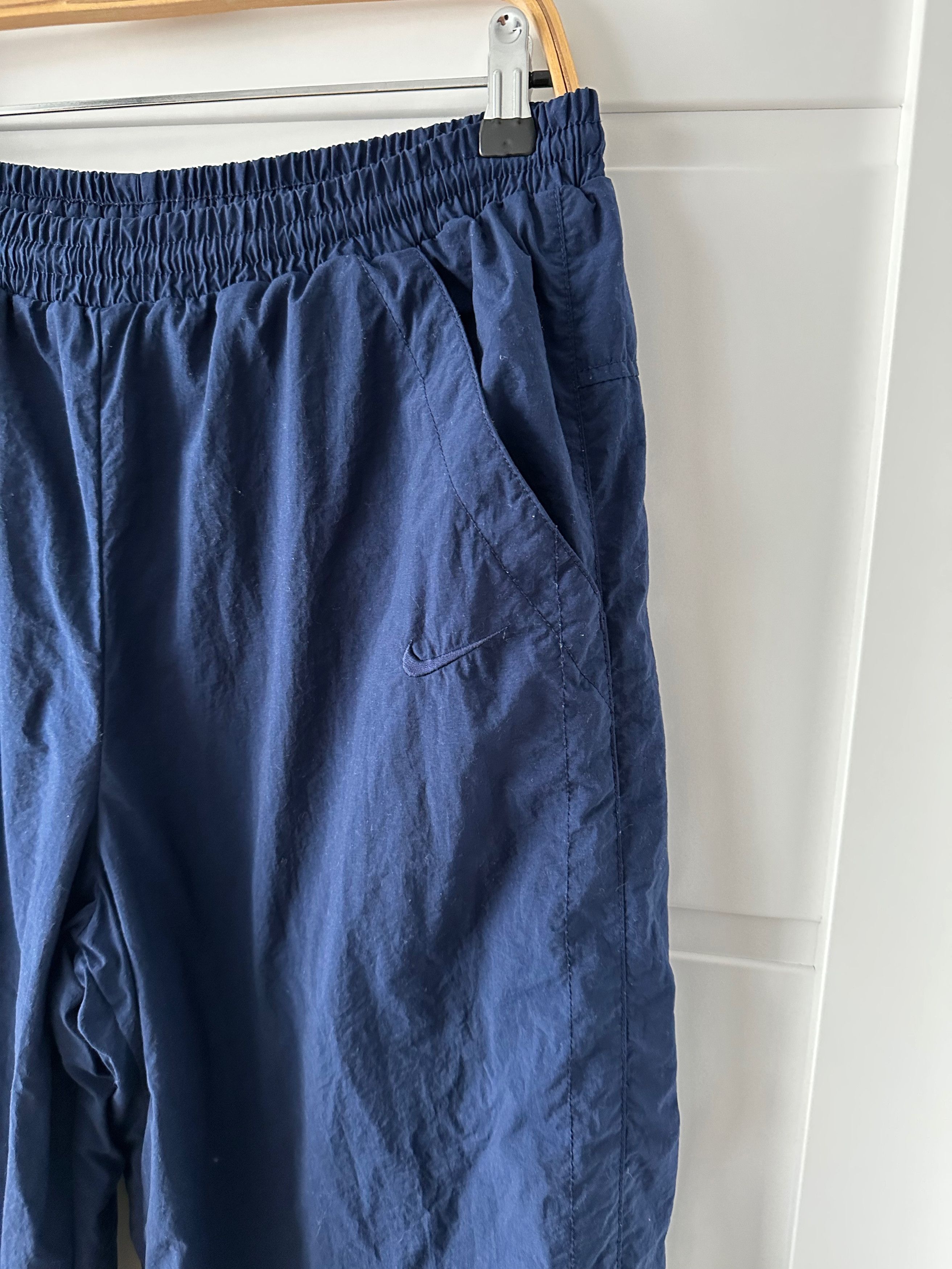 Vintage 90's NIKE vintage nylon navy track pants drill swoosh Size US 32 / EU 48 - 3 Thumbnail