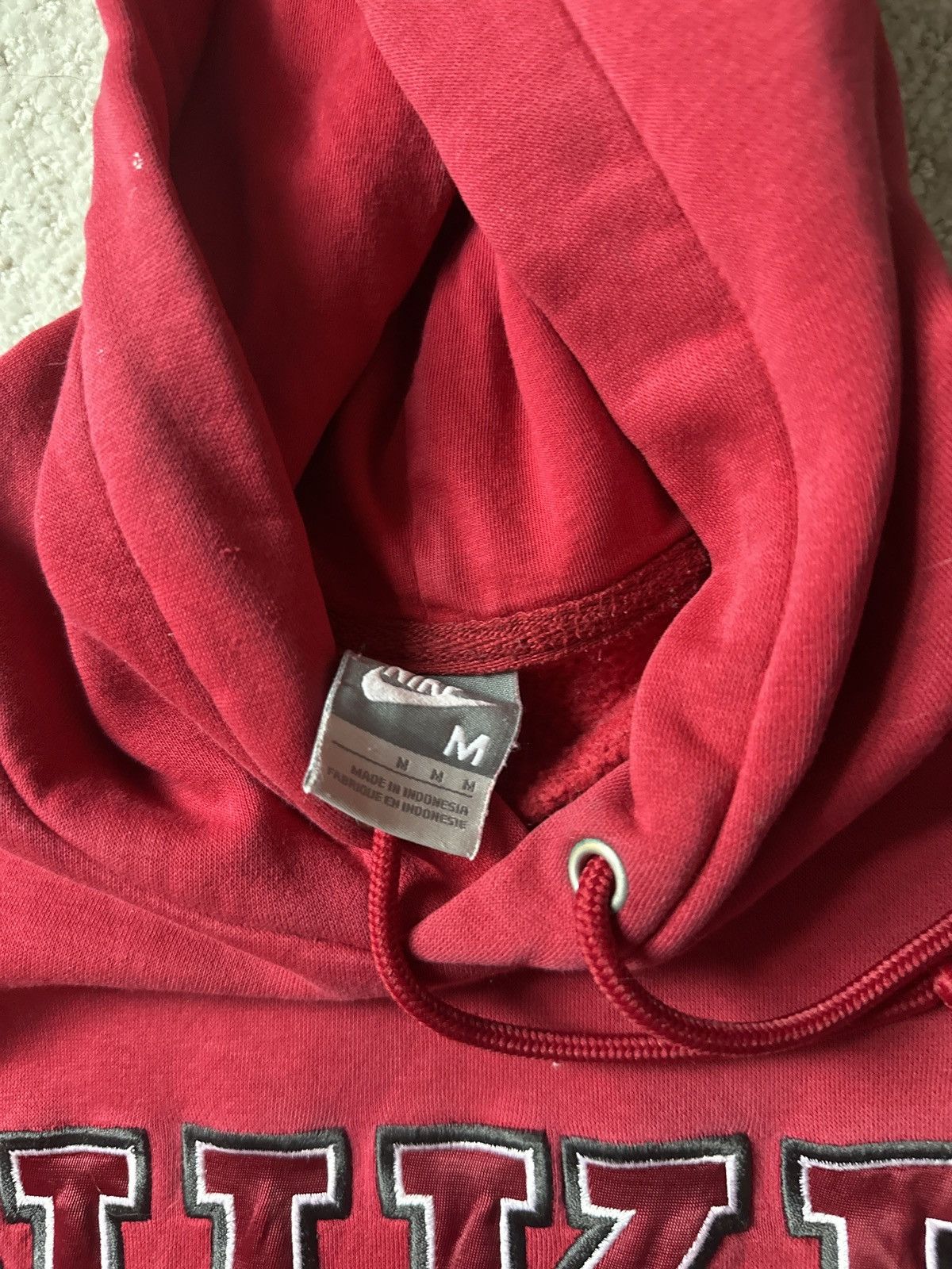 Nike Vintage Nike Red hoodie Size US M / EU 48-50 / 2 - 4 Thumbnail
