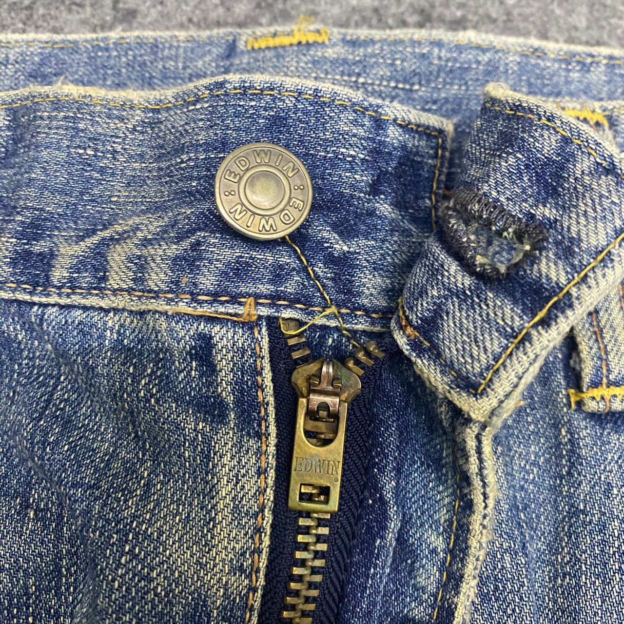 If Six Was Nine Vintage Edwin 504 Distressed Denim Kurt Cobain Style Size US 33 - 11 Thumbnail
