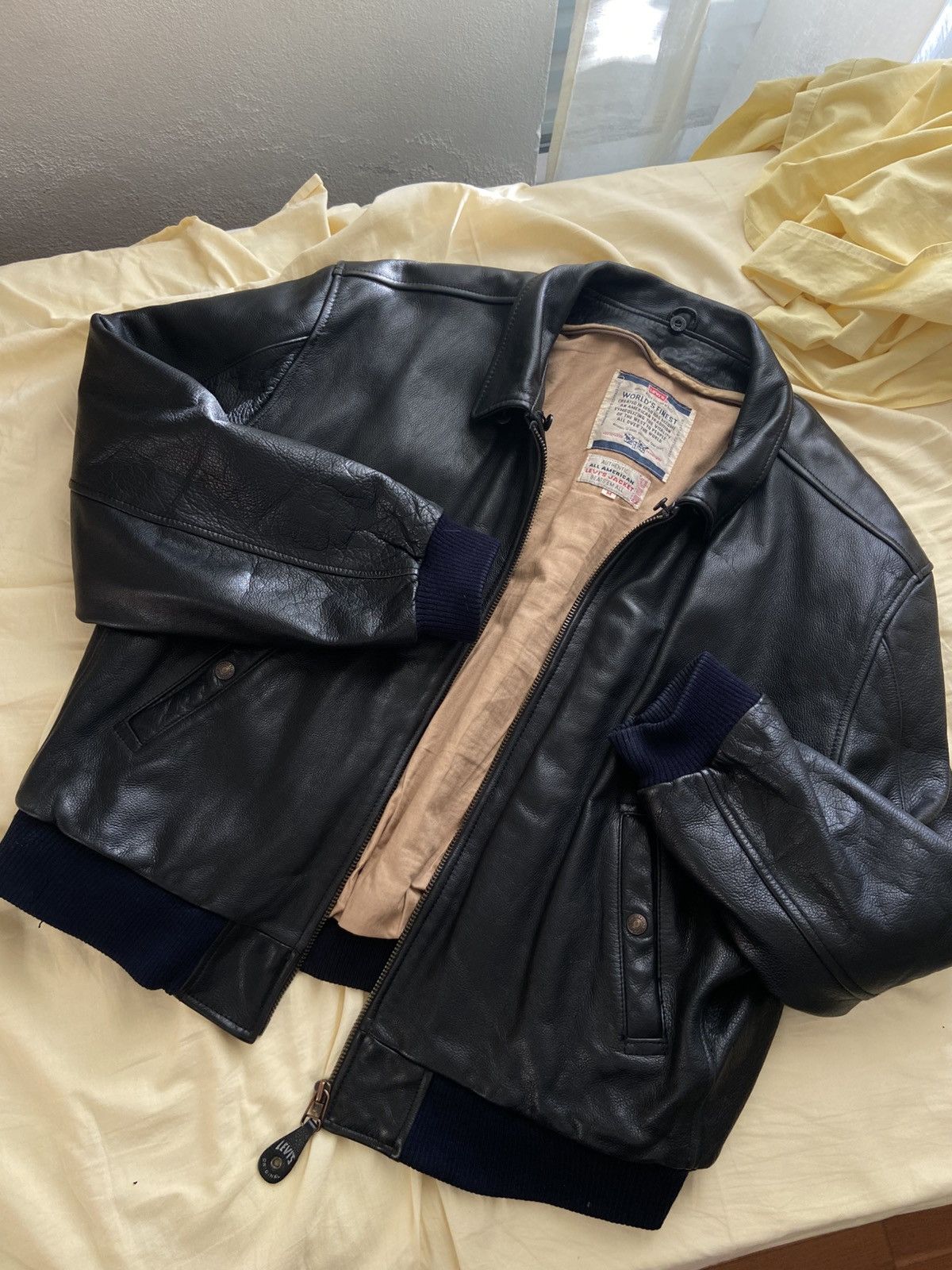 Levi's Vintage Clothing Levis leather bomber jacket Size US M / EU 48-50 / 2 - 2 Thumbnail