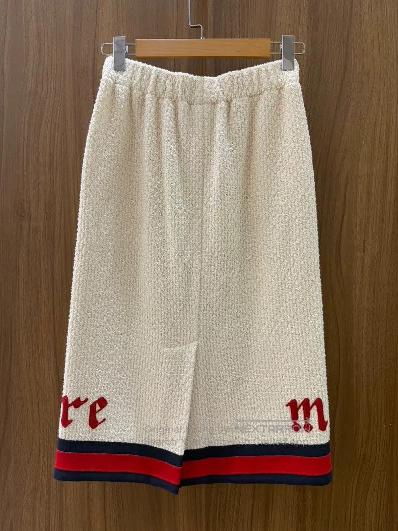 Gucci Gucci Milky white tweed skirt Size 27" / US 4 / IT 40 - 2 Thumbnail
