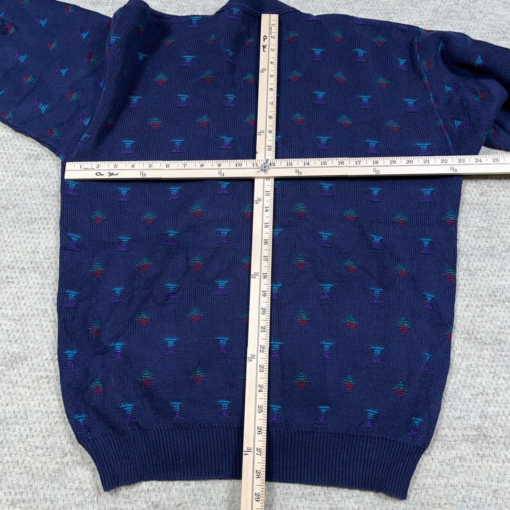 Vintage VINTAGE Isle Of Cotton Cardigan Sweater Men Large Blue Geometric Grandpa USA Cardigan Knit: 90s Modern Preppy American 80s Size US L / EU 52-54 / 3 - 6 Thumbnail