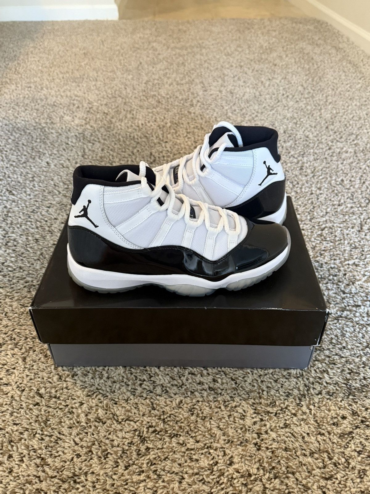 Jordan Brand × Nike Air Jordan 11 Retro ‘Concord’ 2018 Size US 8 / EU 41 - 1 Thumbnail