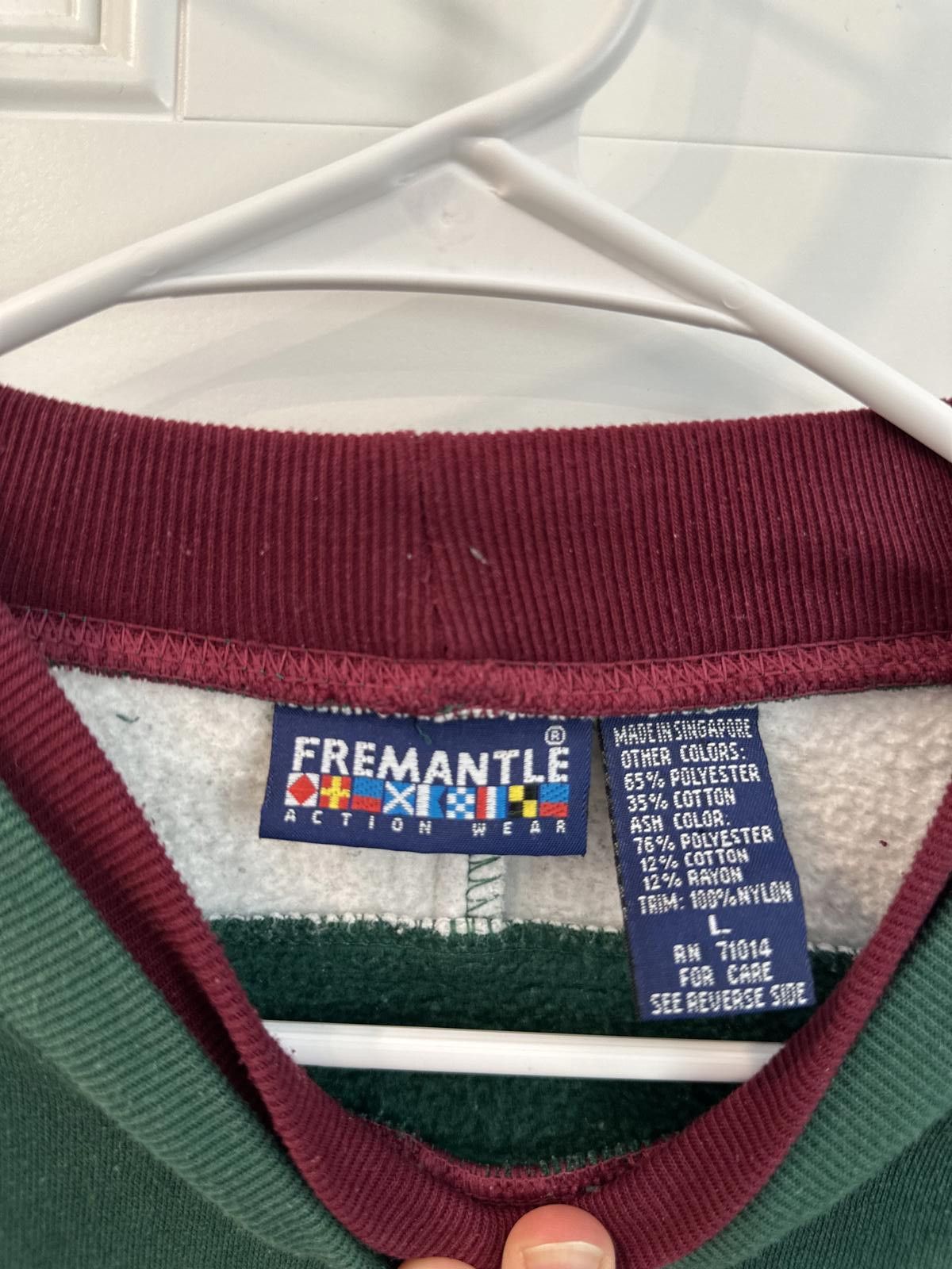 Designer Vintage Fremantle Large Sweatshirt Crewneck Size US L / EU 52-54 / 3 - 5 Thumbnail