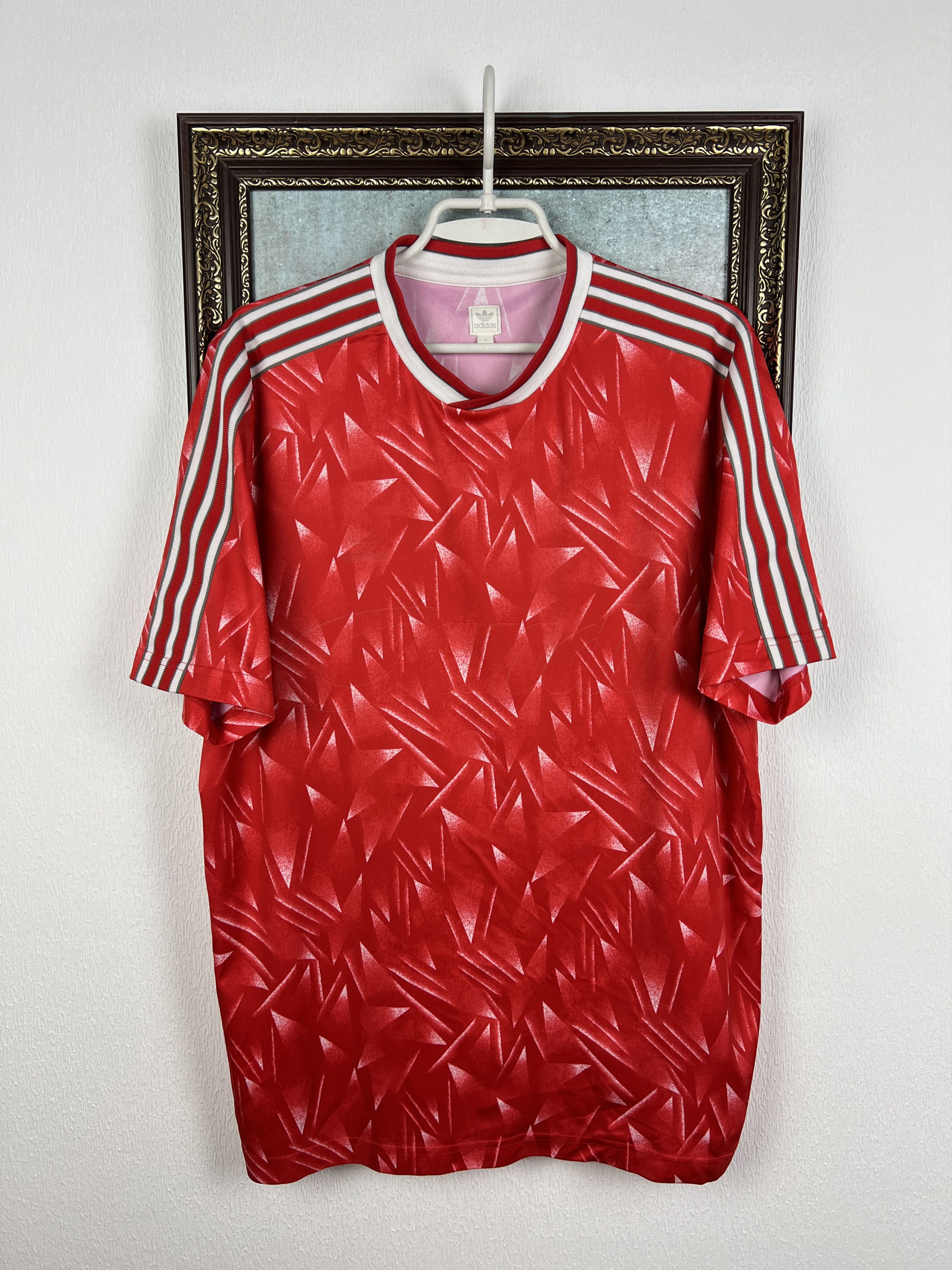 Adidas Adidas Originals Liverpool Football Shirt Soccer Jersey Size US L / EU 52-54 / 3 - 1 Thumbnail