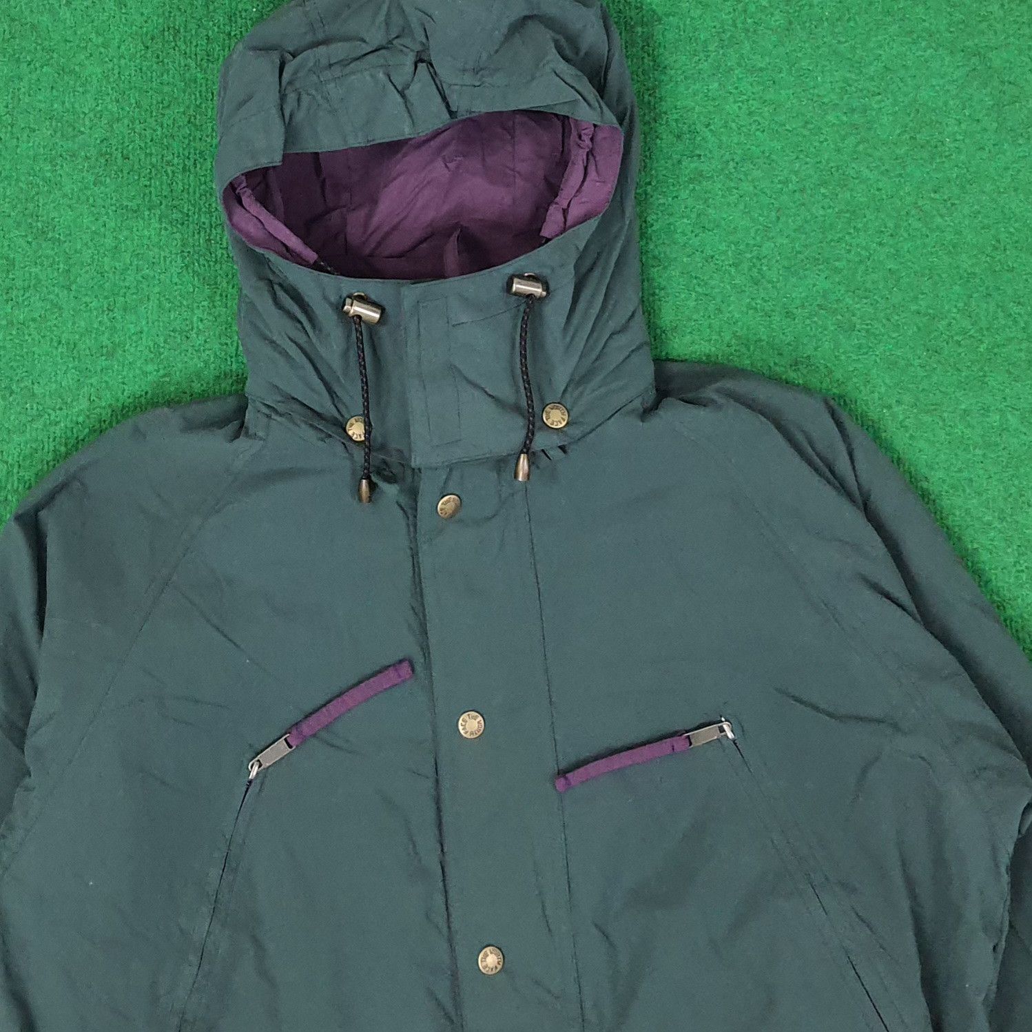The North Face Vintage The North Face Armadilla Outdoor Jacket C251N15 Size US L / EU 52-54 / 3 - 2 Thumbnail