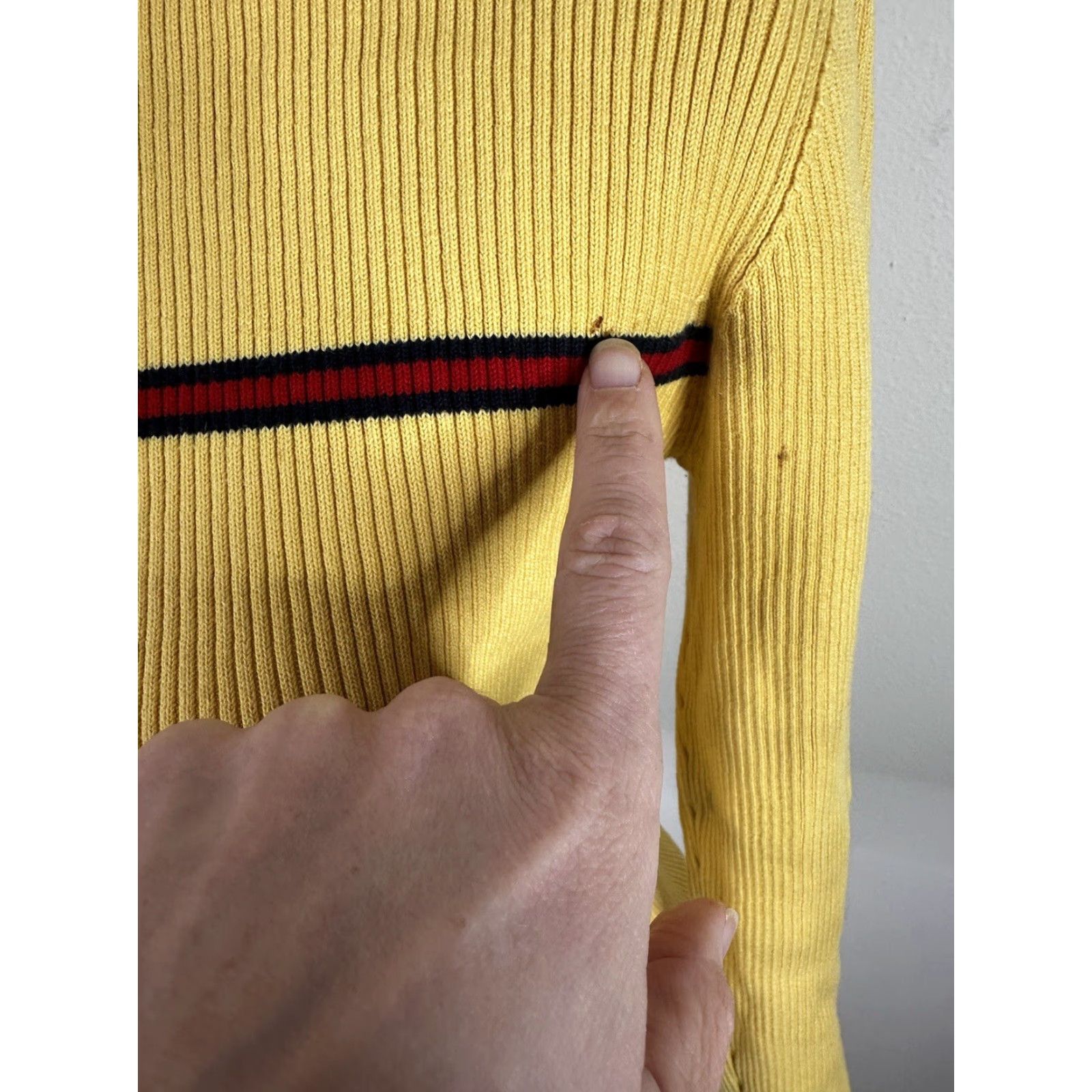 Tommy Hilfiger VINTAGE Tommy Hilfiger Sweater Shirt Women's M Yellow Turtle Neck Cable-Knit 90s USA Logo Size M / US 6-8 / IT 42-44 - 6 Thumbnail