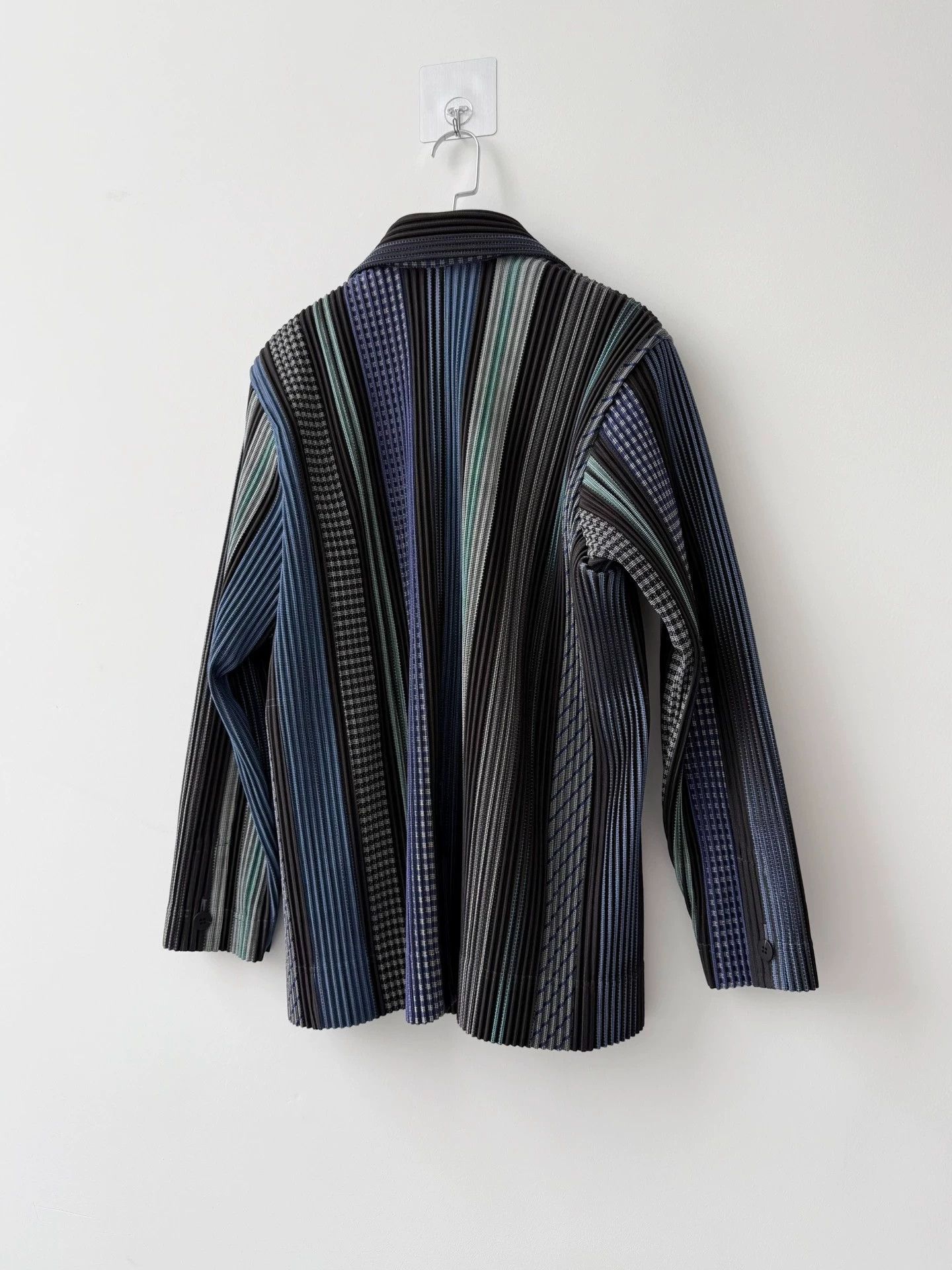 Issey Miyake HOMME PLISSÉ ISSEY MIYAKE Limited Suit HP13JD180 Size US S / EU 44-46 / 1 - 3 Thumbnail