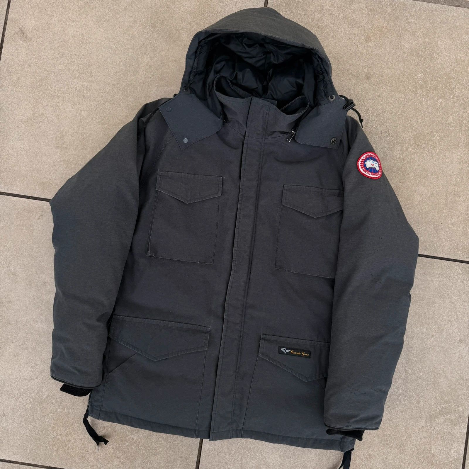 Canada Goose Canada Goose Parka Jacket Grey Warmed Winter Size US M / EU 48-50 / 2 - 2 Thumbnail