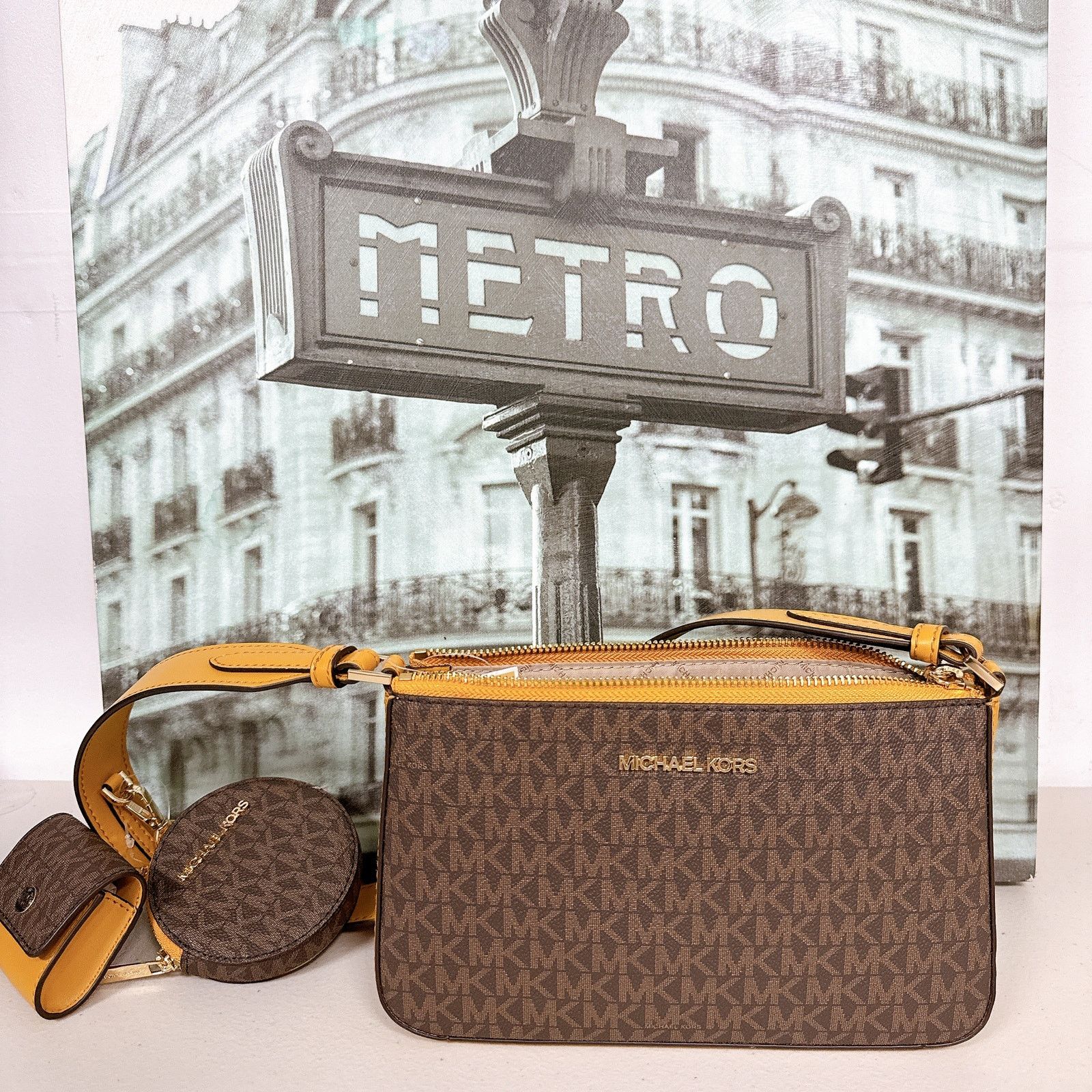 Michael Kors Michael Kors 35S1GTVC3B Jet Set Travel Small Logo Shoulder Size ONE SIZE - 3 Thumbnail