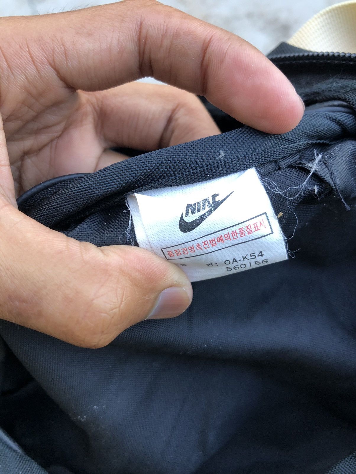 Nike VINTAGE SUN FADED NIKE BOSTON/DUFFEL BAG Size ONE SIZE - 10 Thumbnail