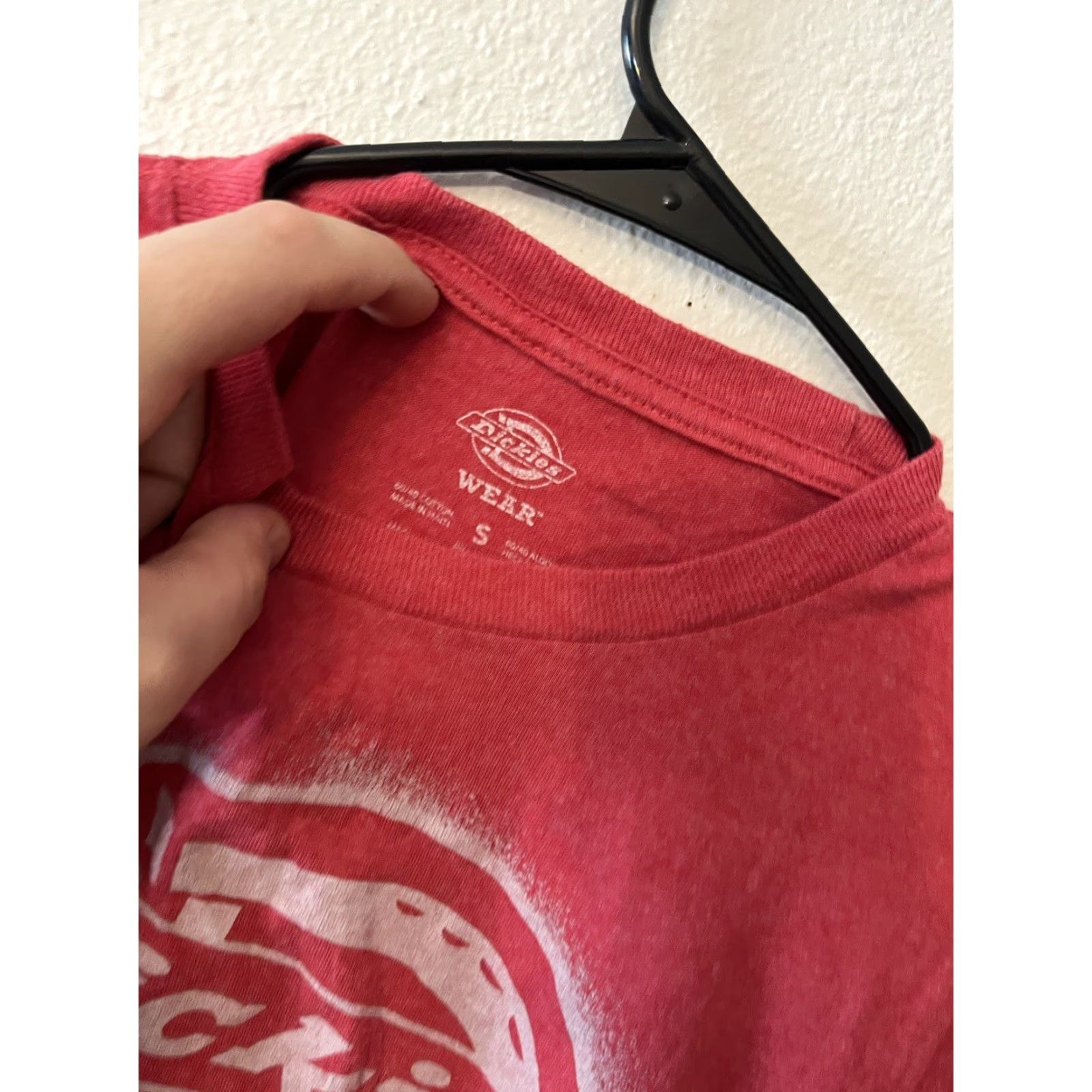 Dickies Dickies T-Shirt Short Sleeve Men’s Red Solid Logo Pocket All Seasons Moisture Wicking Dickies Performance Tee Size US S / EU 44-46 / 1 - 2 Thumbnail