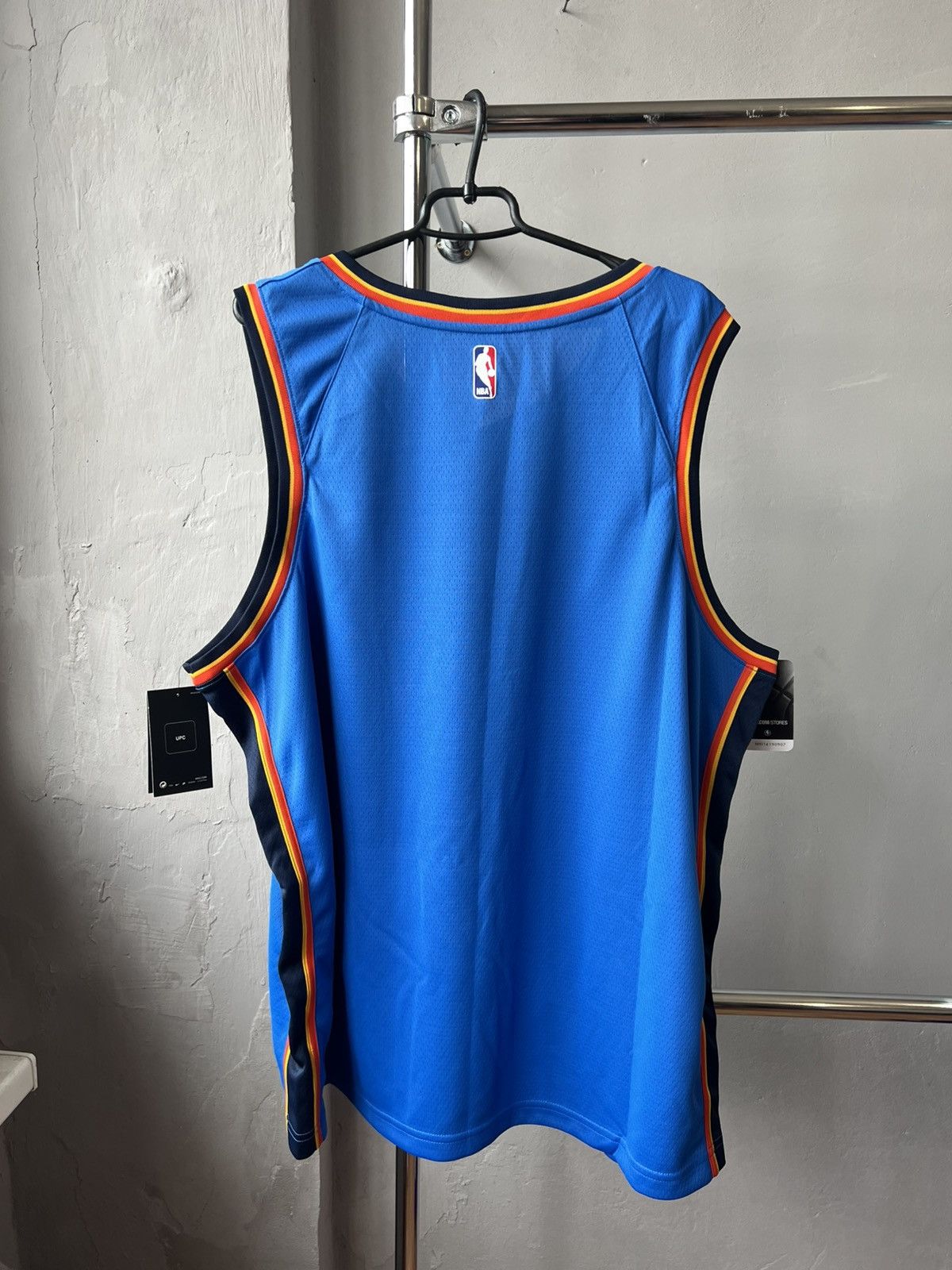 Nike NWT 2017 NBA OKLAHOMA CITY THUNDER NIKE BASKETBALL JERSEY Size US XXL / EU 58 / 5 - 15 Thumbnail
