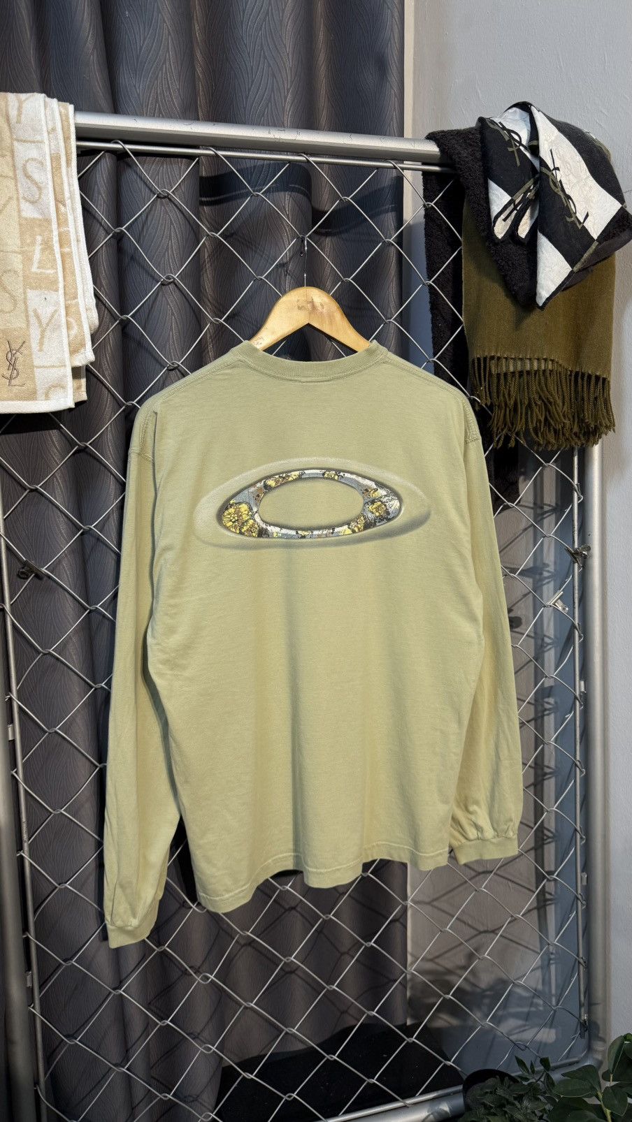 Y2K Oakley Software Art Big Logo Graphic Long Sleeve Tshirt