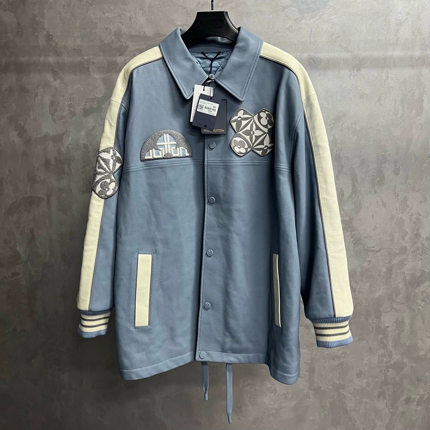 Louis Vuitton louis vuitton blue leather long coach jacket Size US XXL / EU 58 / 5 - 1 Thumbnail