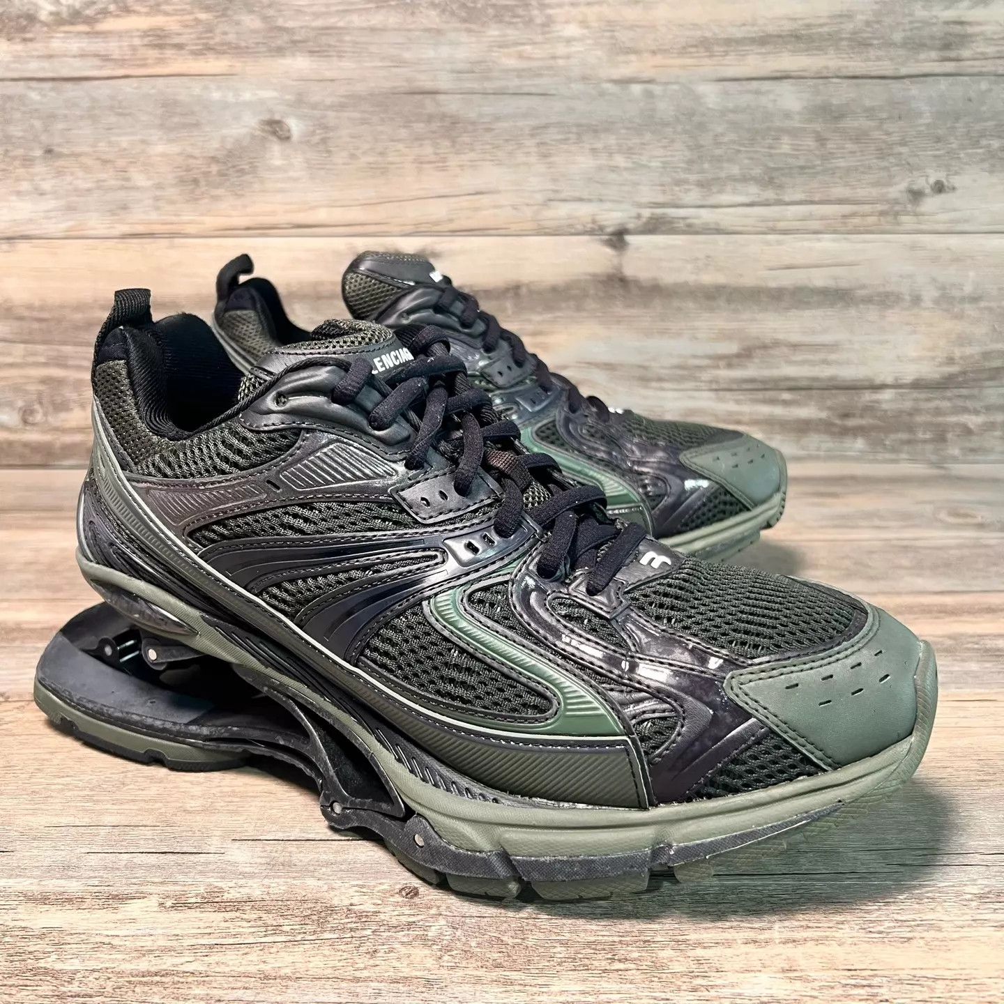 Balenciaga Balenciaga Xpander 42 EU Black-Green & Brown-Green Near Mint Size US 9 / EU 42 - 2 Thumbnail