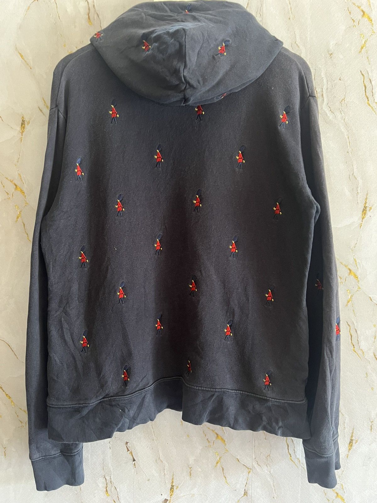 Japanese Brand Graniph Embroidered Pullover Hoodie –Over Red People Graphic Size US L / EU 52-54 / 3 - 2 Thumbnail