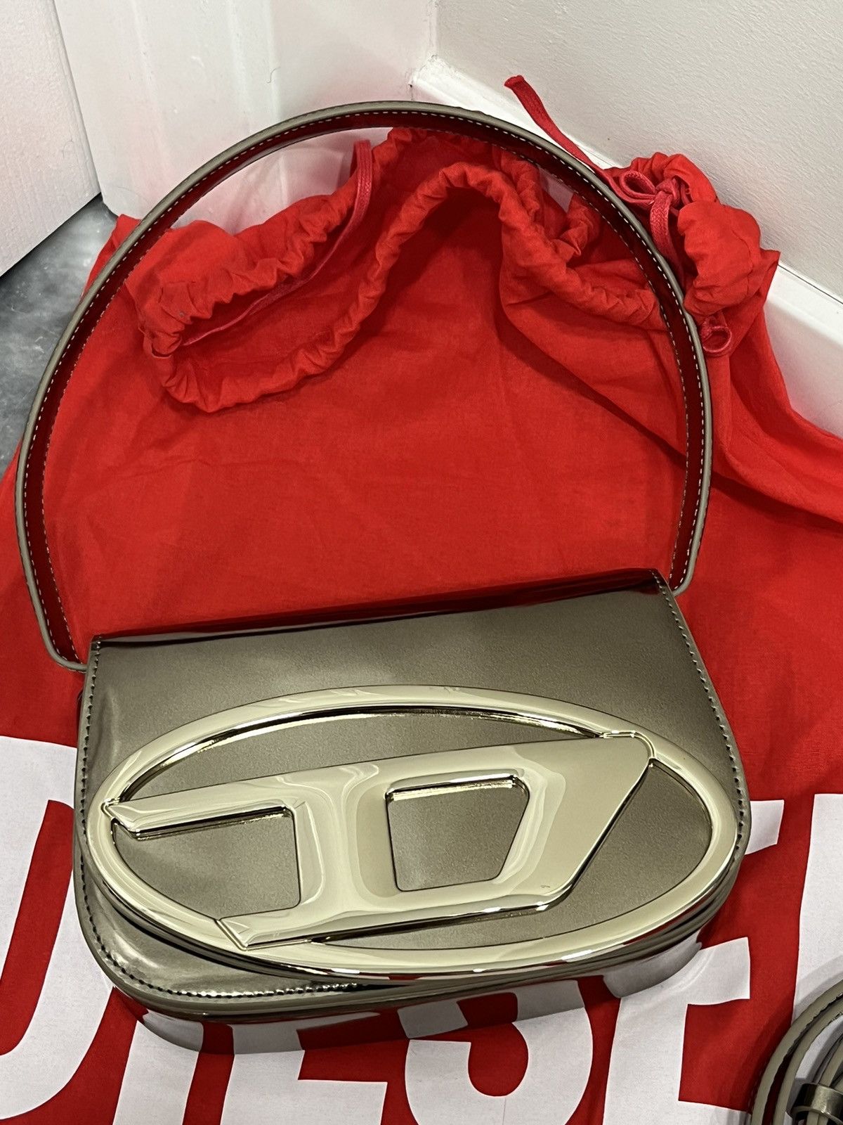 Diesel 1DR-Iconic shoulder bag in mirrored leather Size ONE SIZE - 4 Thumbnail