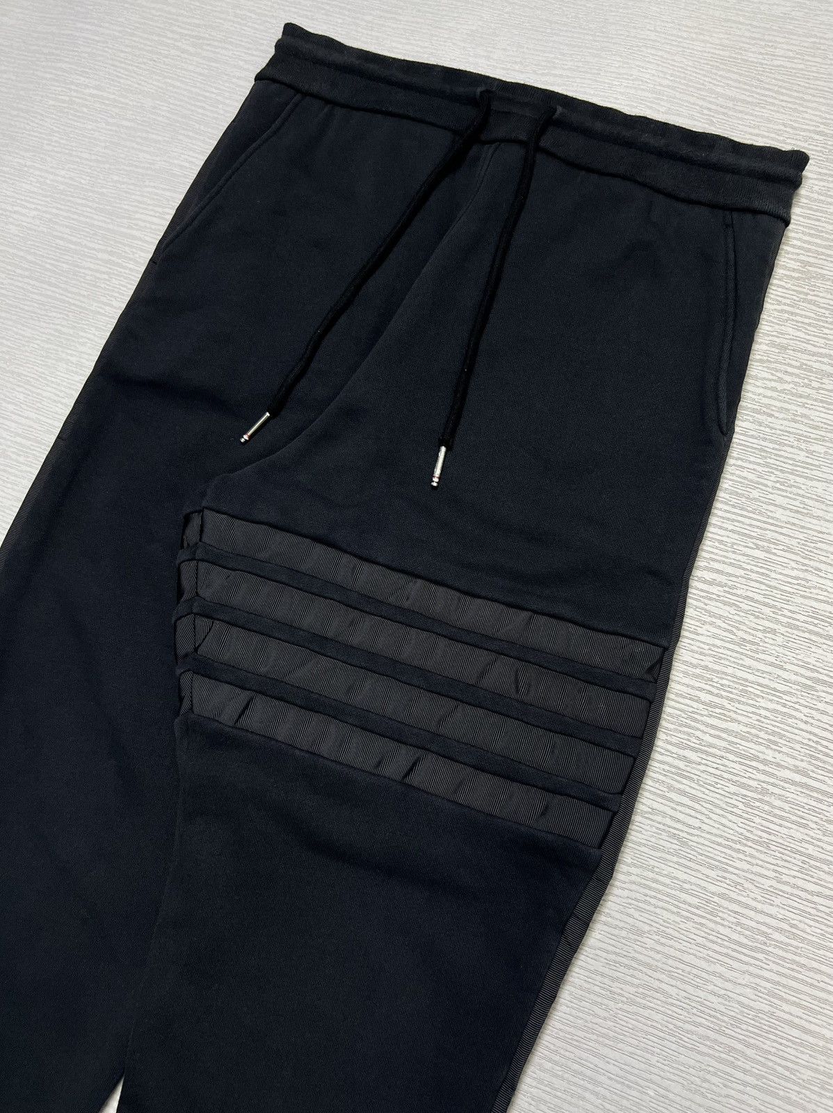 Thom Browne TB - Grosgrain Trimmed 4 Bar Loopback Jersey Sweatpants Size US 30 / EU 46 - 4 Thumbnail