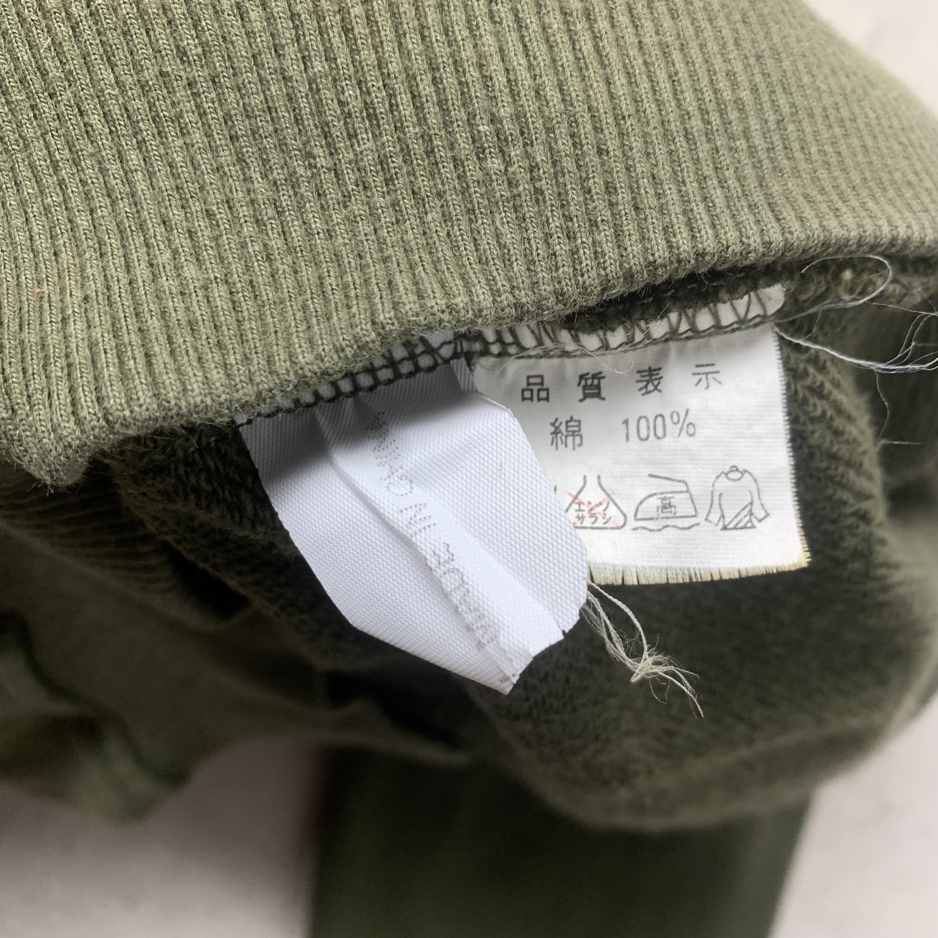 Valentino Vintage 90s Valentino Sweatshirt Crewneck Size US S / EU 44-46 / 1 - 4 Thumbnail