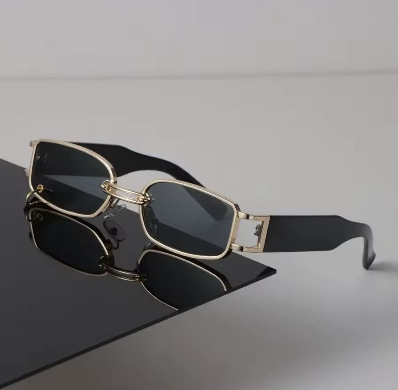 Other Luxury Small Frame Square Sunglasses Women Black Gold Size ONE SIZE - 2 Thumbnail