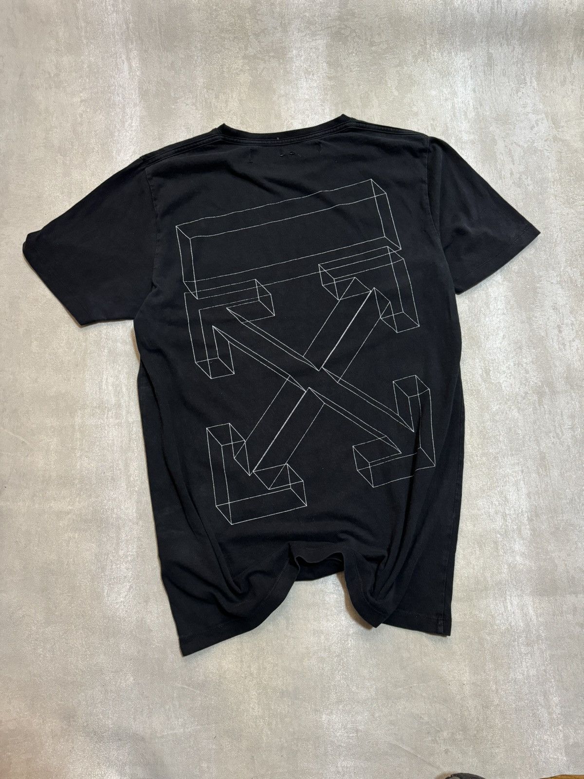 Off White OFF WHITE BLACK 3D LINE ARROWS T SHIRT Grailed