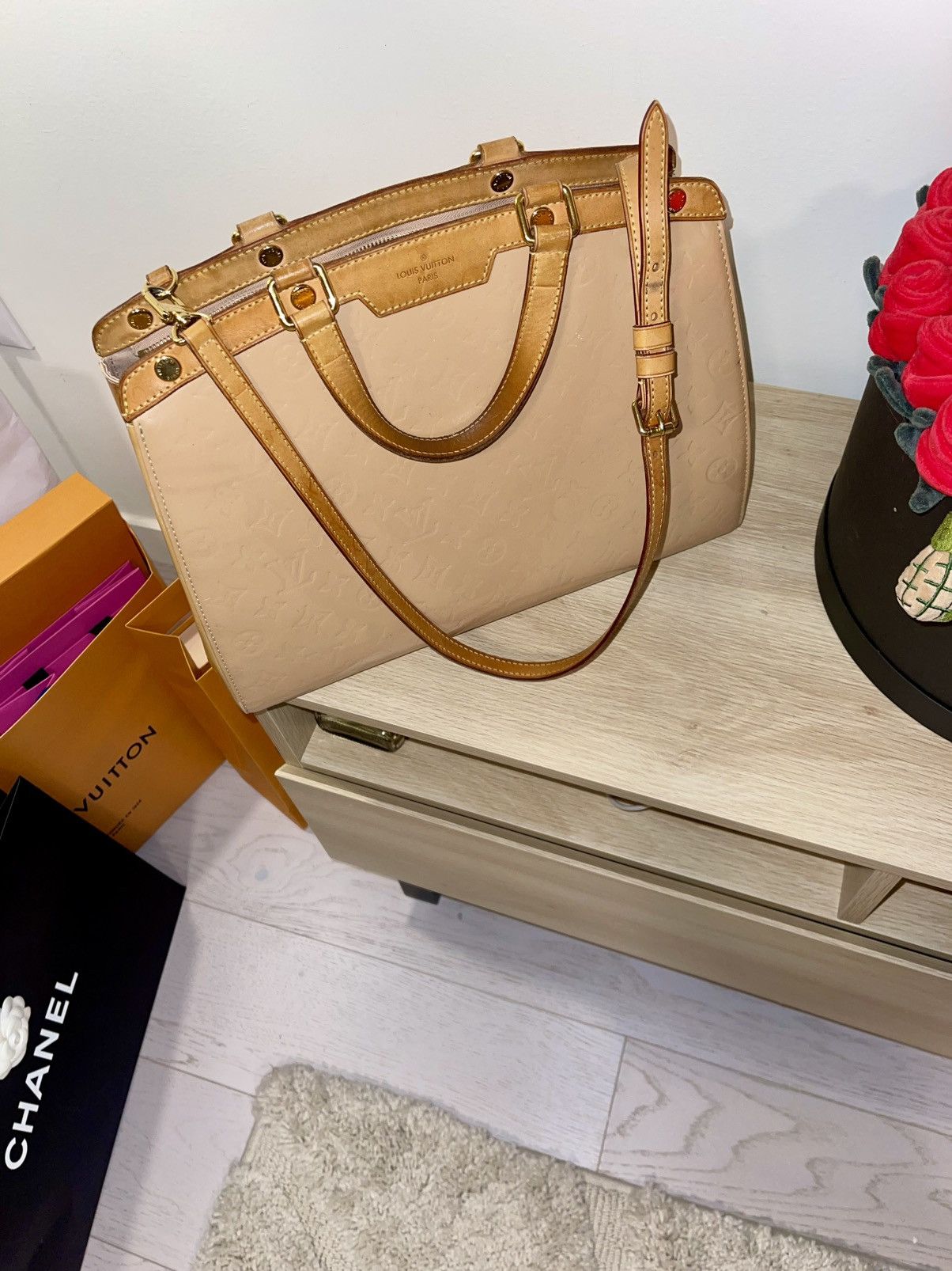 Louis Vuitton LOUIS VUITTON Vernis Brea GM Shoulder Bag RETAIL $3050 Size ONE SIZE - 2 Thumbnail
