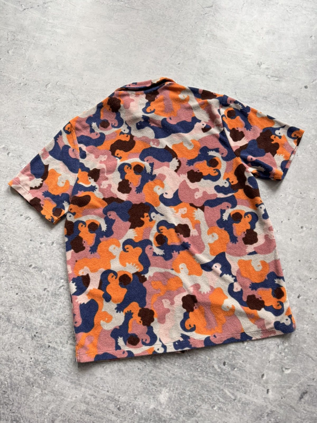 Vans VANS, MENS SIZE M, HAWAIIAN TYRIS WINTER BUTTON-DOWN SHIRT Size US M / EU 48-50 / 2 - 2 Thumbnail