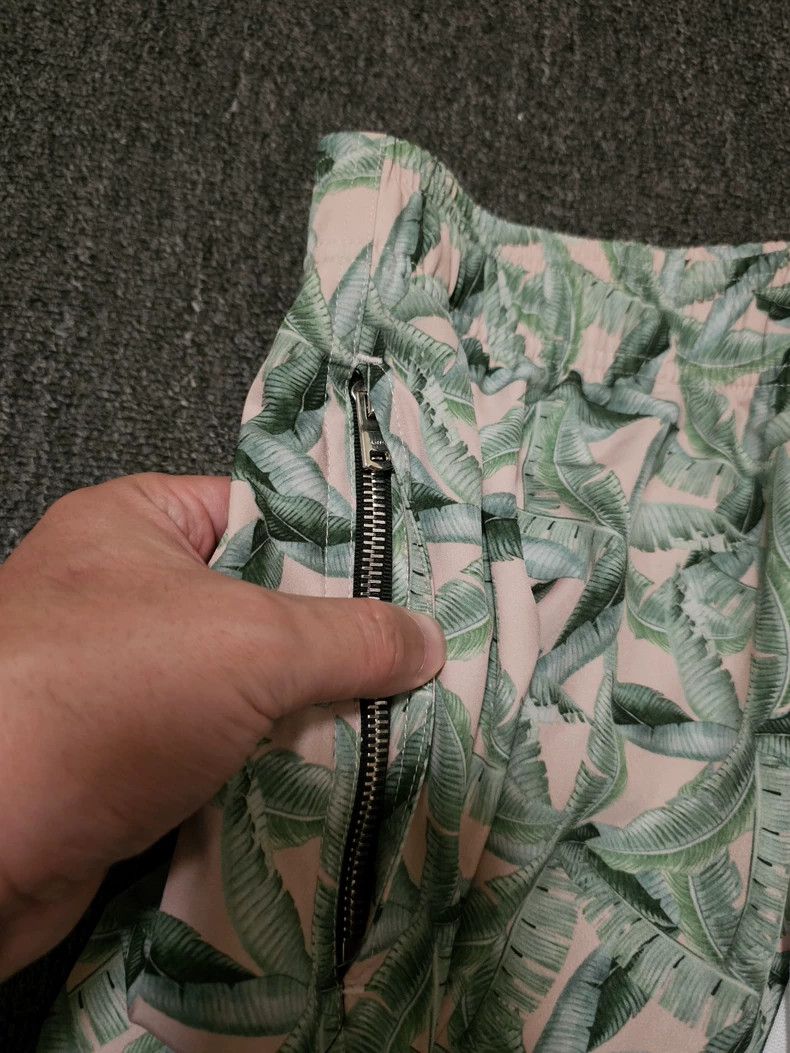 Amiri Amiri SizeM Shorts Size US 32 / EU 48 - 2 Thumbnail