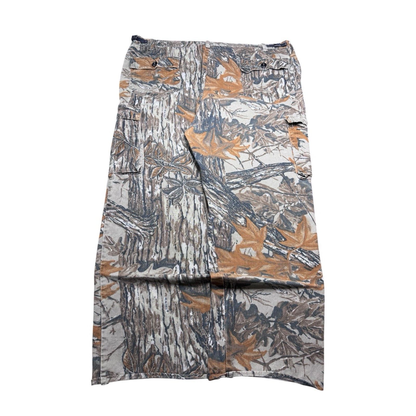 Realtree Y2k Camo BAGGY Fit Mens jeans 44x28 Wide Leg Type Realtree Size US 44 / EU 60 - 3 Thumbnail