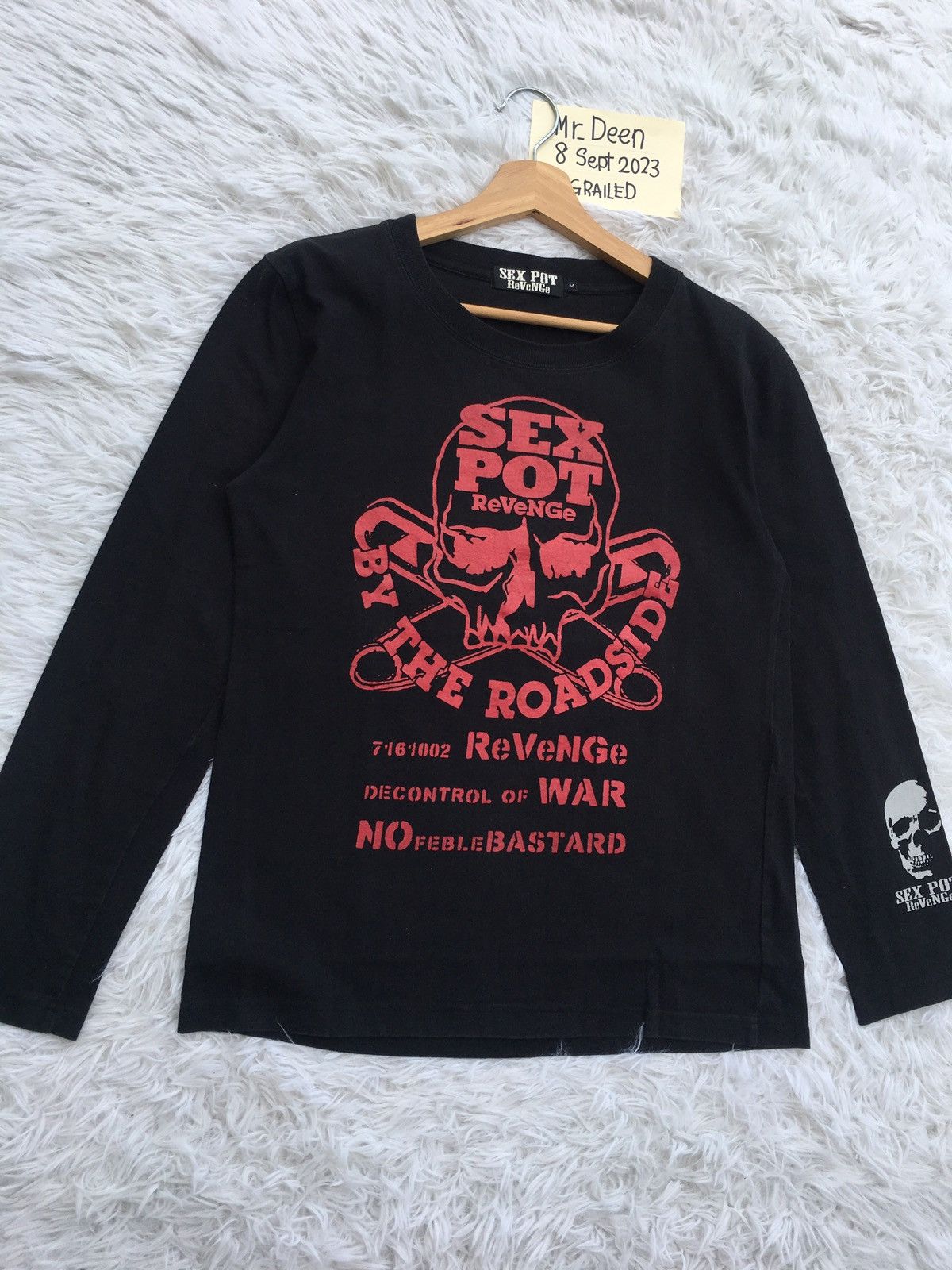 Japanese Brand Rare Sex Pot Revenge Decontrol of War Longsleeve Shirt Size US M / EU 48-50 / 2 - 3 Thumbnail